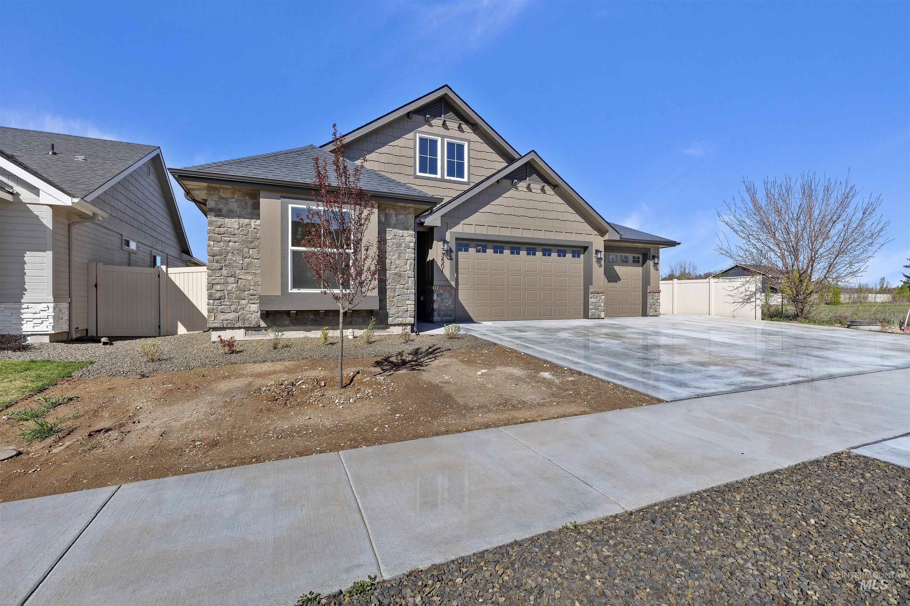 3501 S El Rio, Boise, Idaho 83709, 3 Bedrooms, 3 Bathrooms, Residential For Sale, Price $689,900, 98981177