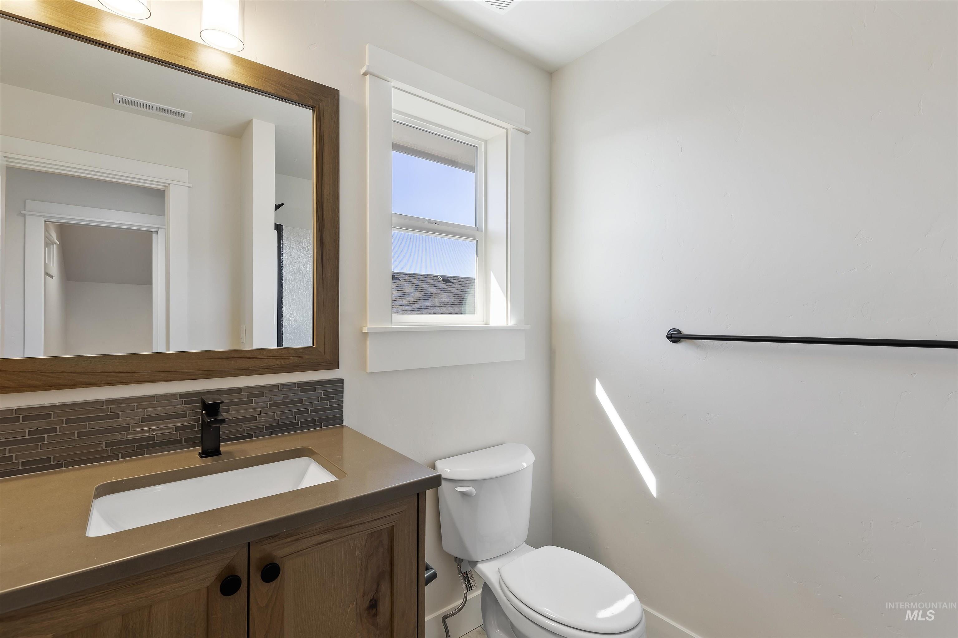 3501 S El Rio, Boise, Idaho 83709, 3 Bedrooms, 3 Bathrooms, Residential For Sale, Price $689,900, 98981177