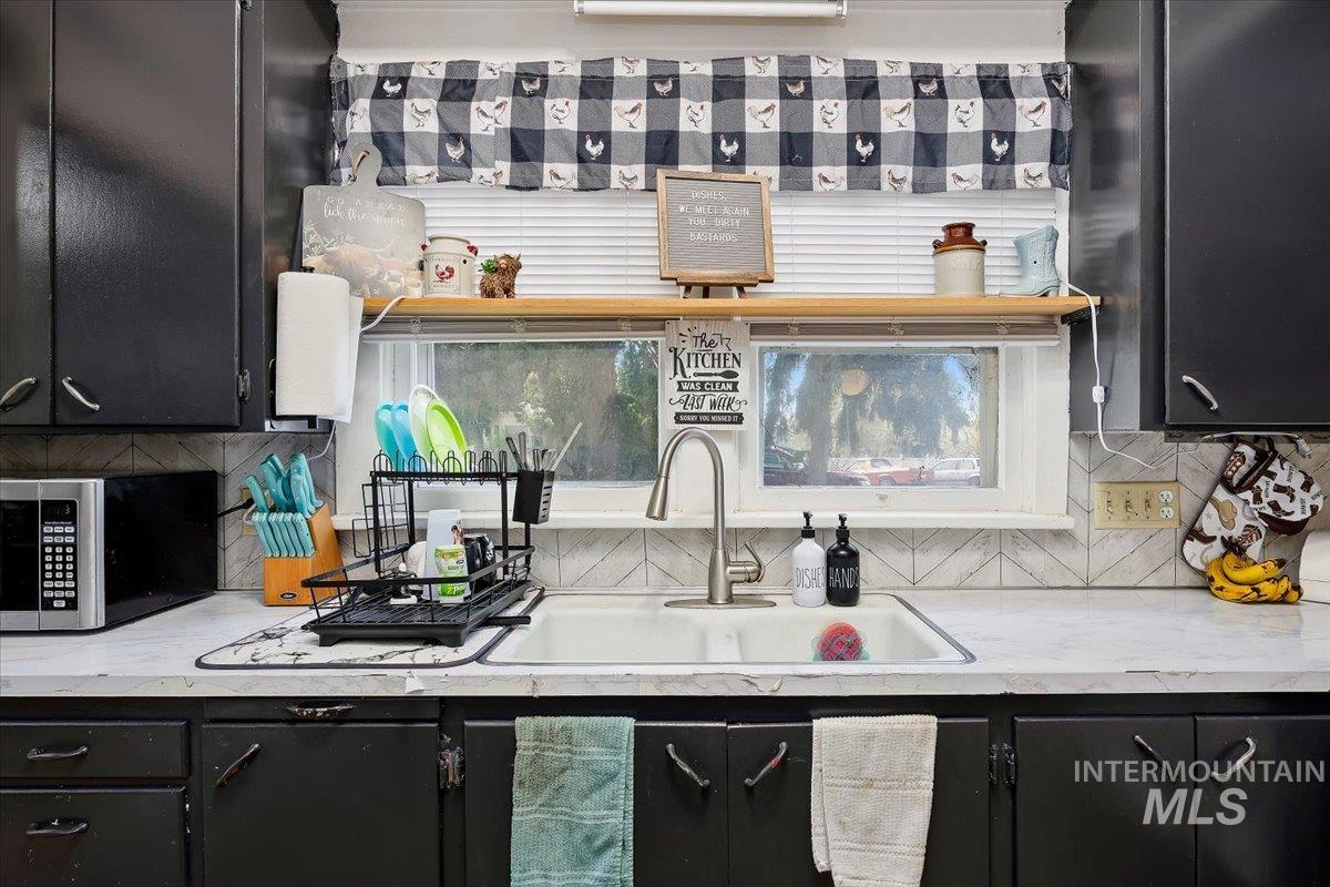 1141 Main St, Gooding, Idaho 83330, 3 Bedrooms, 1.5 Bathrooms, Residential For Sale, Price $299,999, 98981180