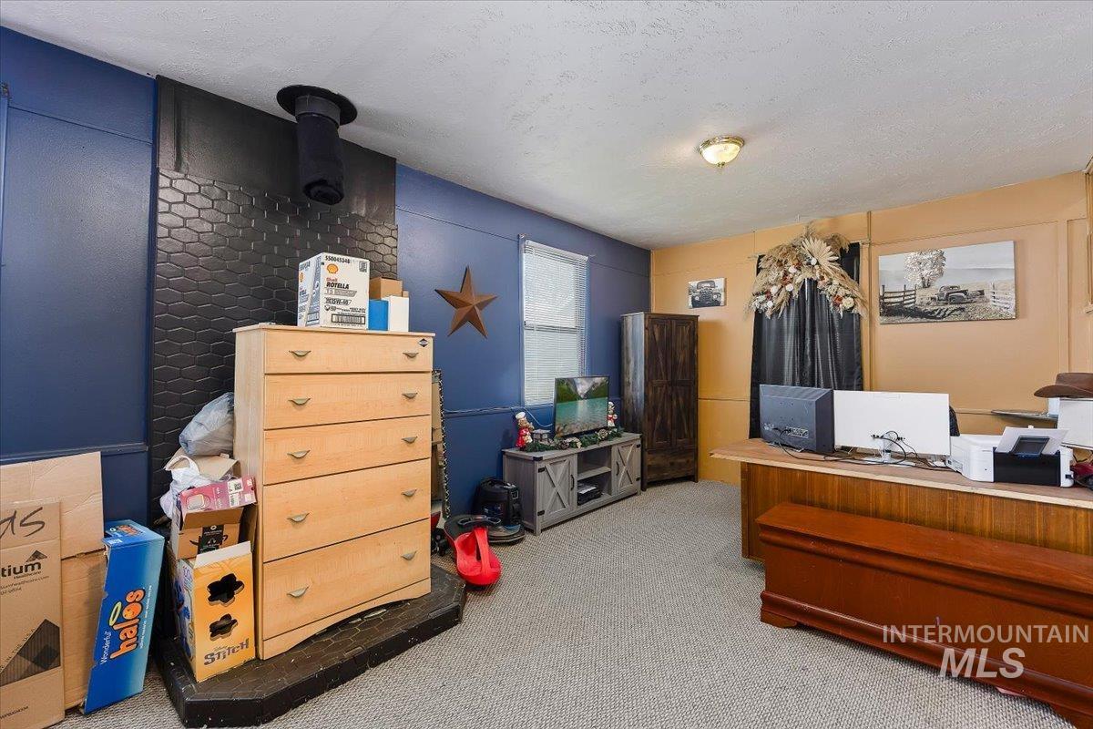 1141 Main St, Gooding, Idaho 83330, 3 Bedrooms, 1.5 Bathrooms, Residential For Sale, Price $299,999, 98981180