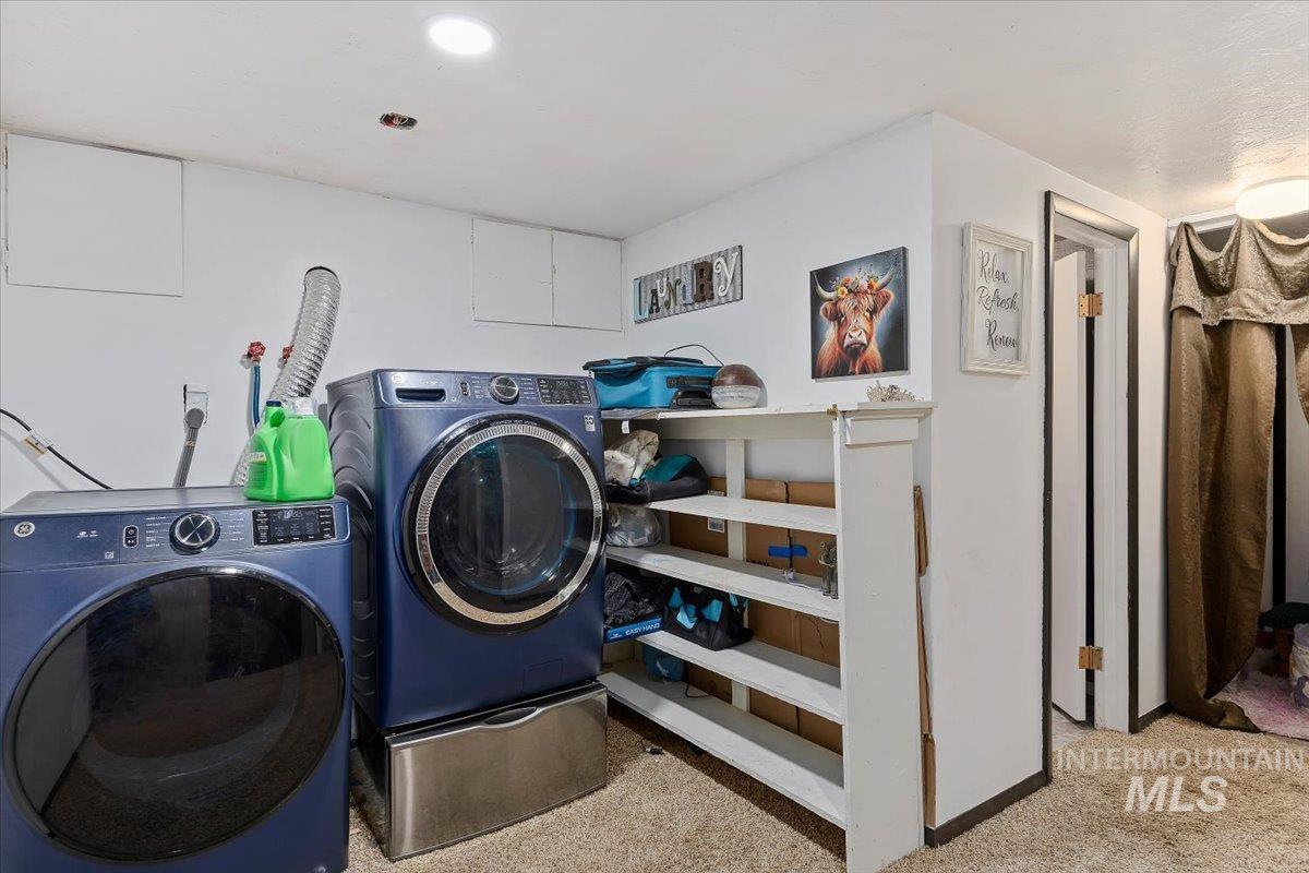 1141 Main St, Gooding, Idaho 83330, 3 Bedrooms, 1.5 Bathrooms, Residential For Sale, Price $299,999, 98981180