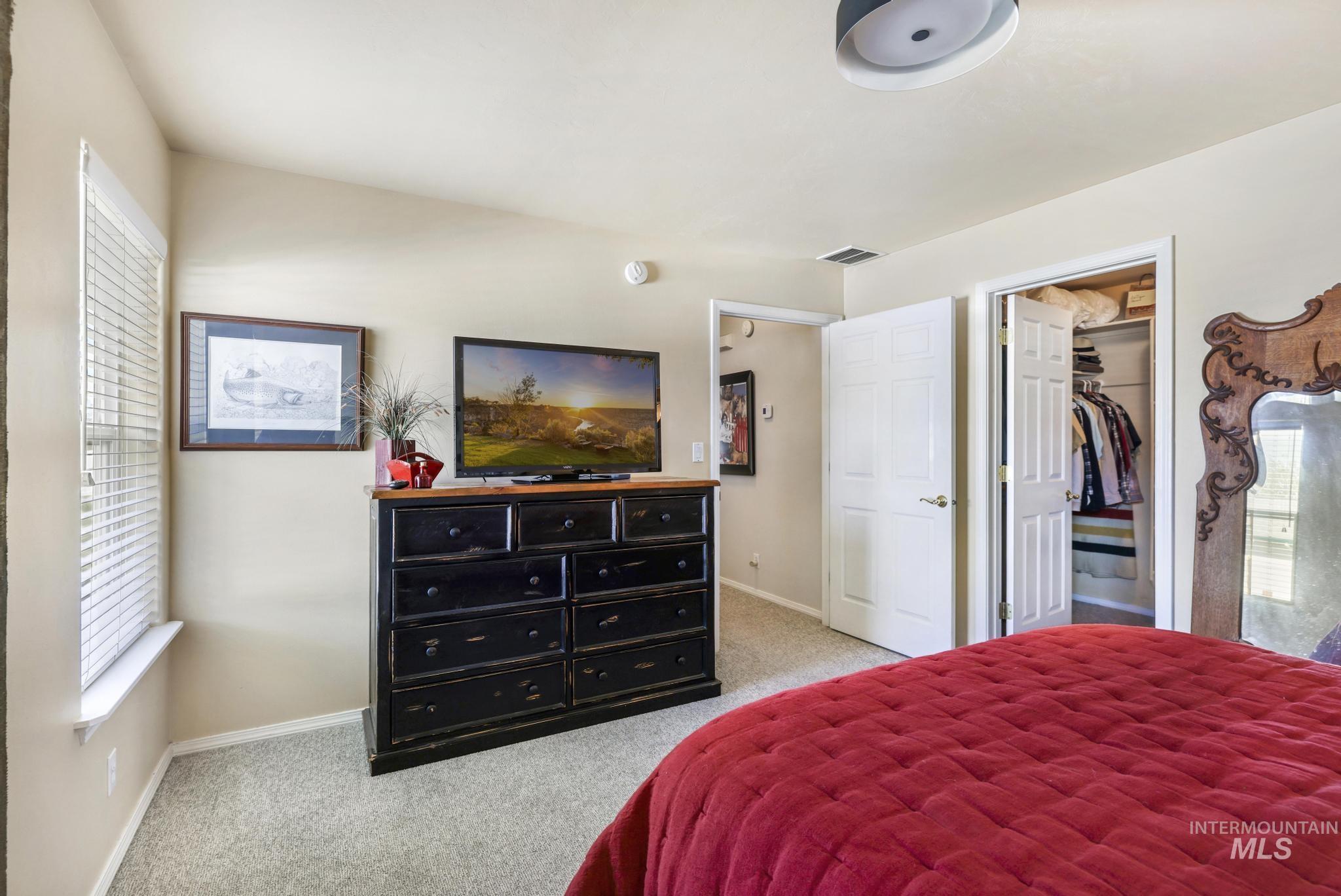 2515 Whispering Pine Dr, Twin Falls, Idaho 83301, 2 Bedrooms, 2 Bathrooms, Residential For Sale, Price $349,000, 98981181