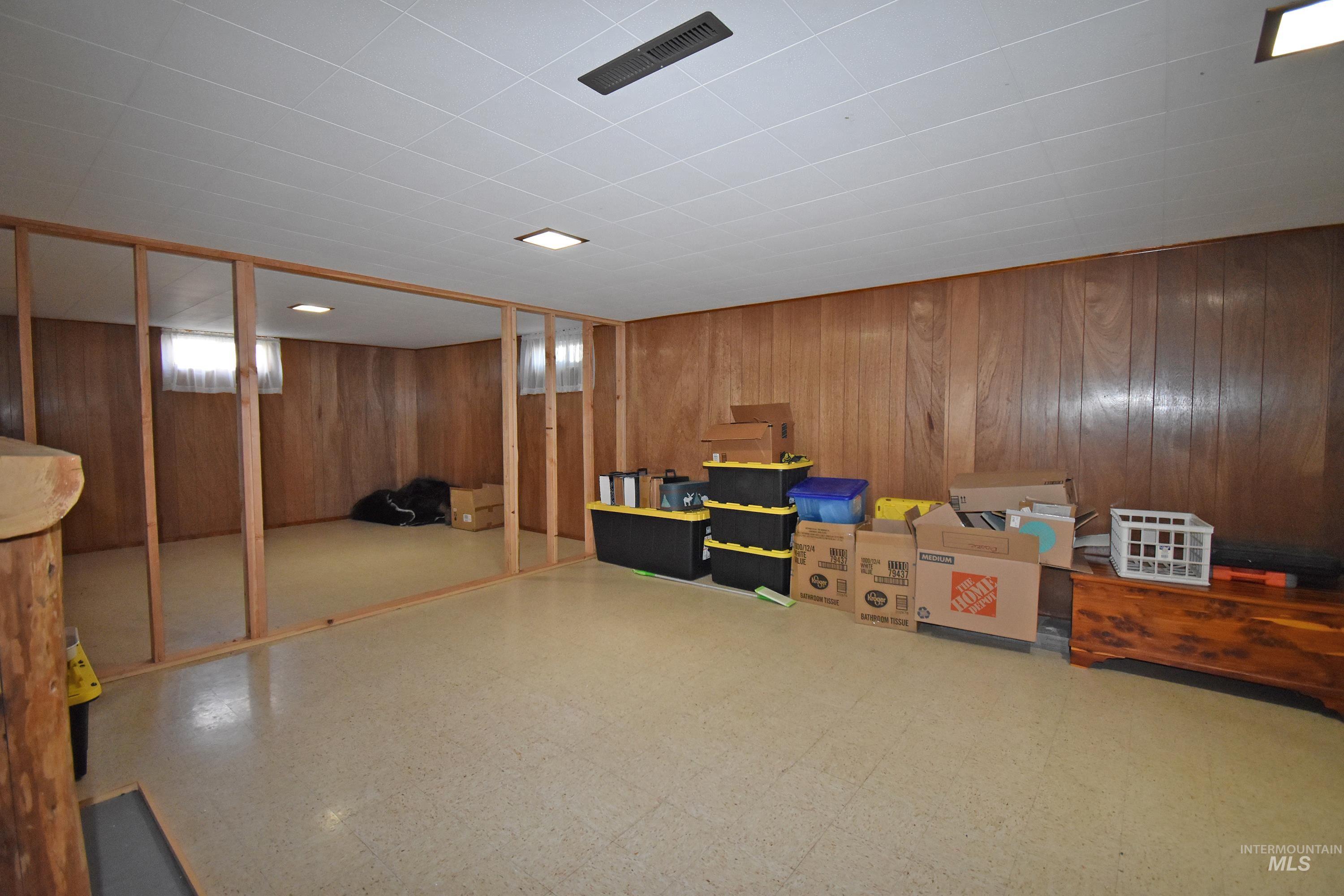 1032 Alder Drive, Lewiston, Idaho 83501, 2 Bedrooms, 1.5 Bathrooms, Residential For Sale, Price $390,000, 98981183