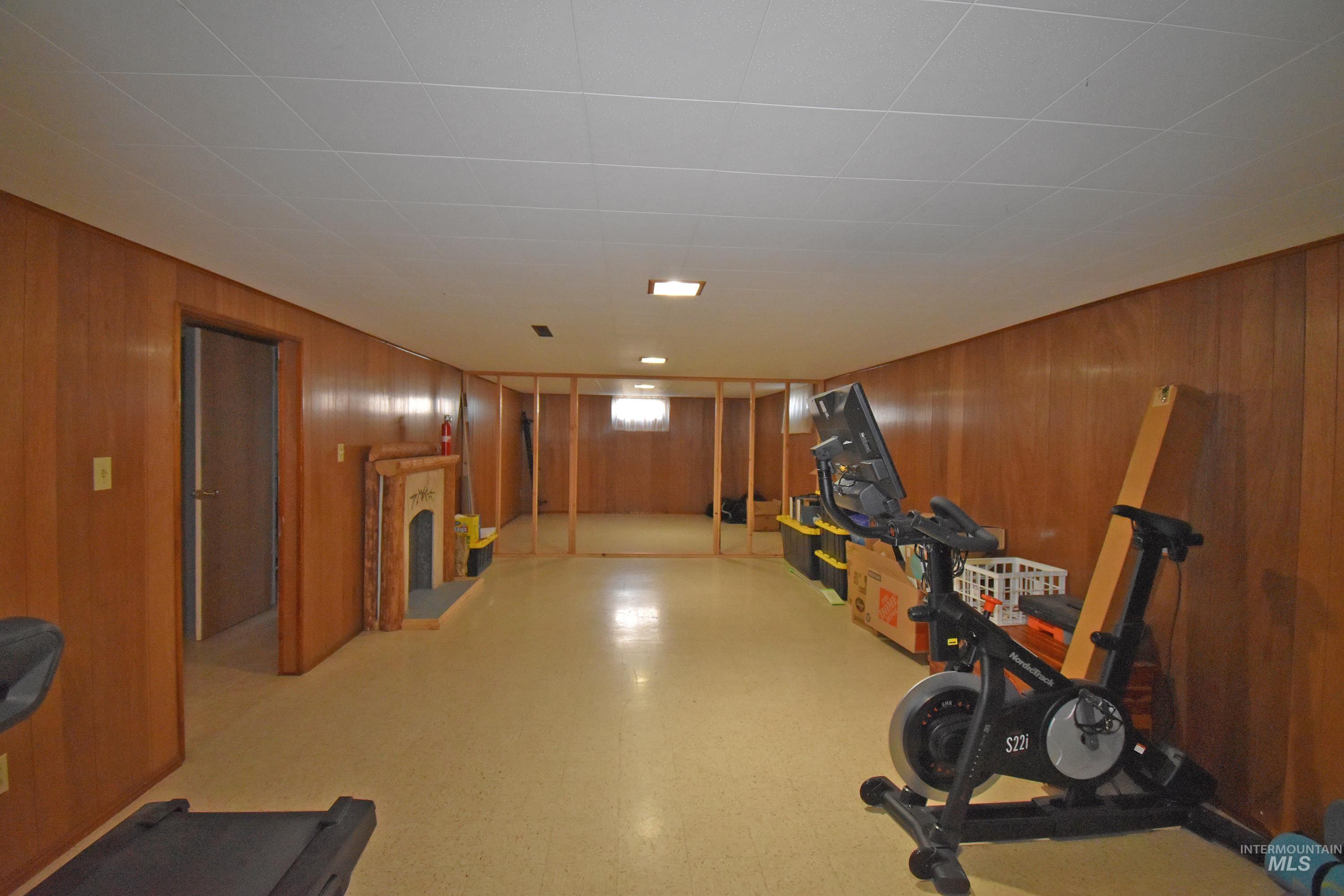 1032 Alder Drive, Lewiston, Idaho 83501, 2 Bedrooms, 1.5 Bathrooms, Residential For Sale, Price $390,000, 98981183