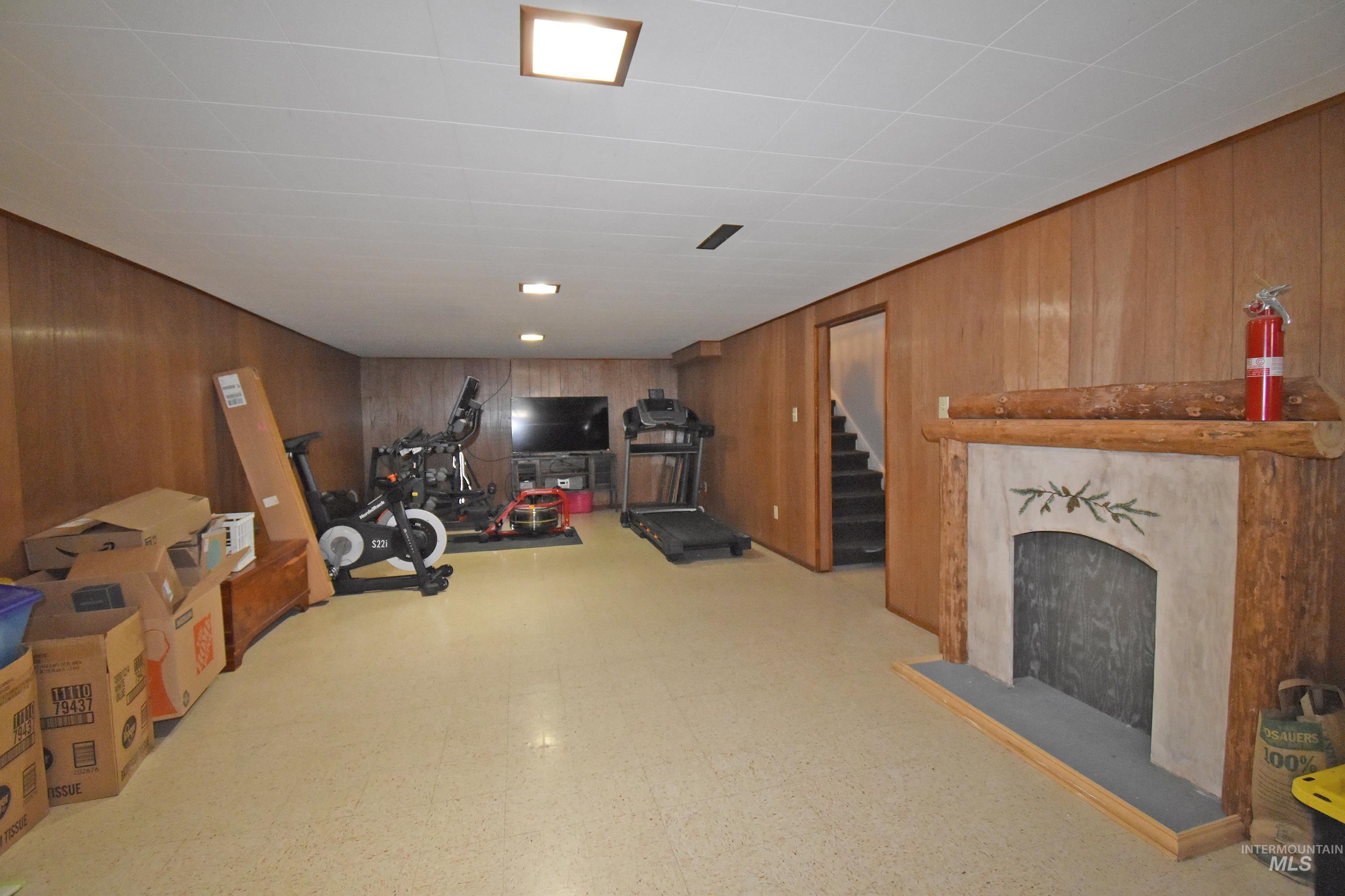 1032 Alder Drive, Lewiston, Idaho 83501, 2 Bedrooms, 1.5 Bathrooms, Residential For Sale, Price $390,000, 98981183