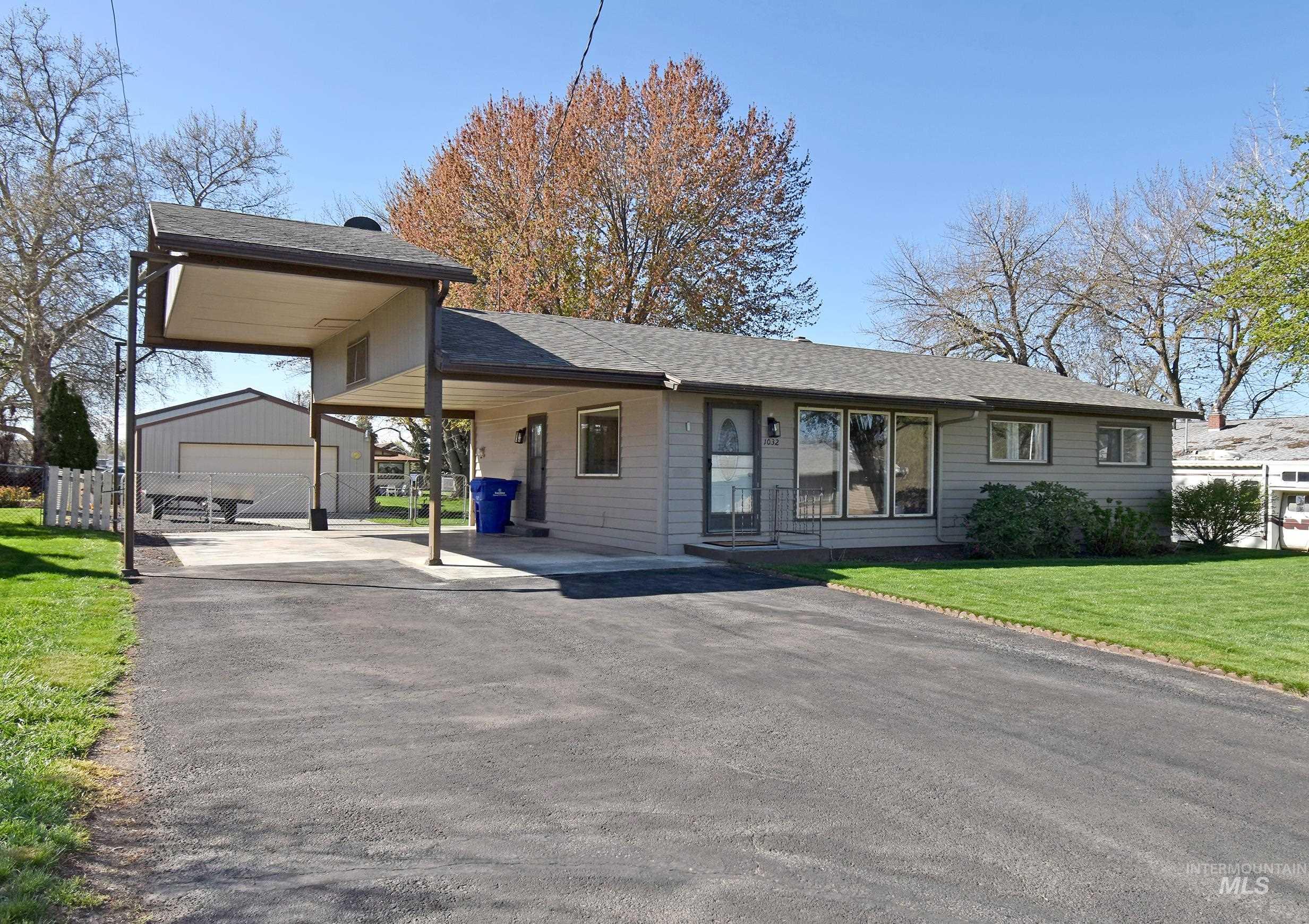 1032 Alder Drive, Lewiston, Idaho 83501, 2 Bedrooms, 1.5 Bathrooms, Residential For Sale, Price $390,000, 98981183