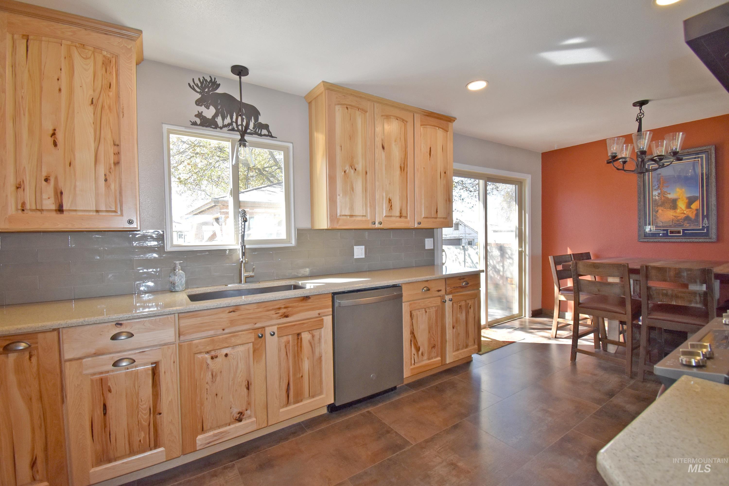 1032 Alder Drive, Lewiston, Idaho 83501, 2 Bedrooms, 1.5 Bathrooms, Residential For Sale, Price $390,000, 98981183