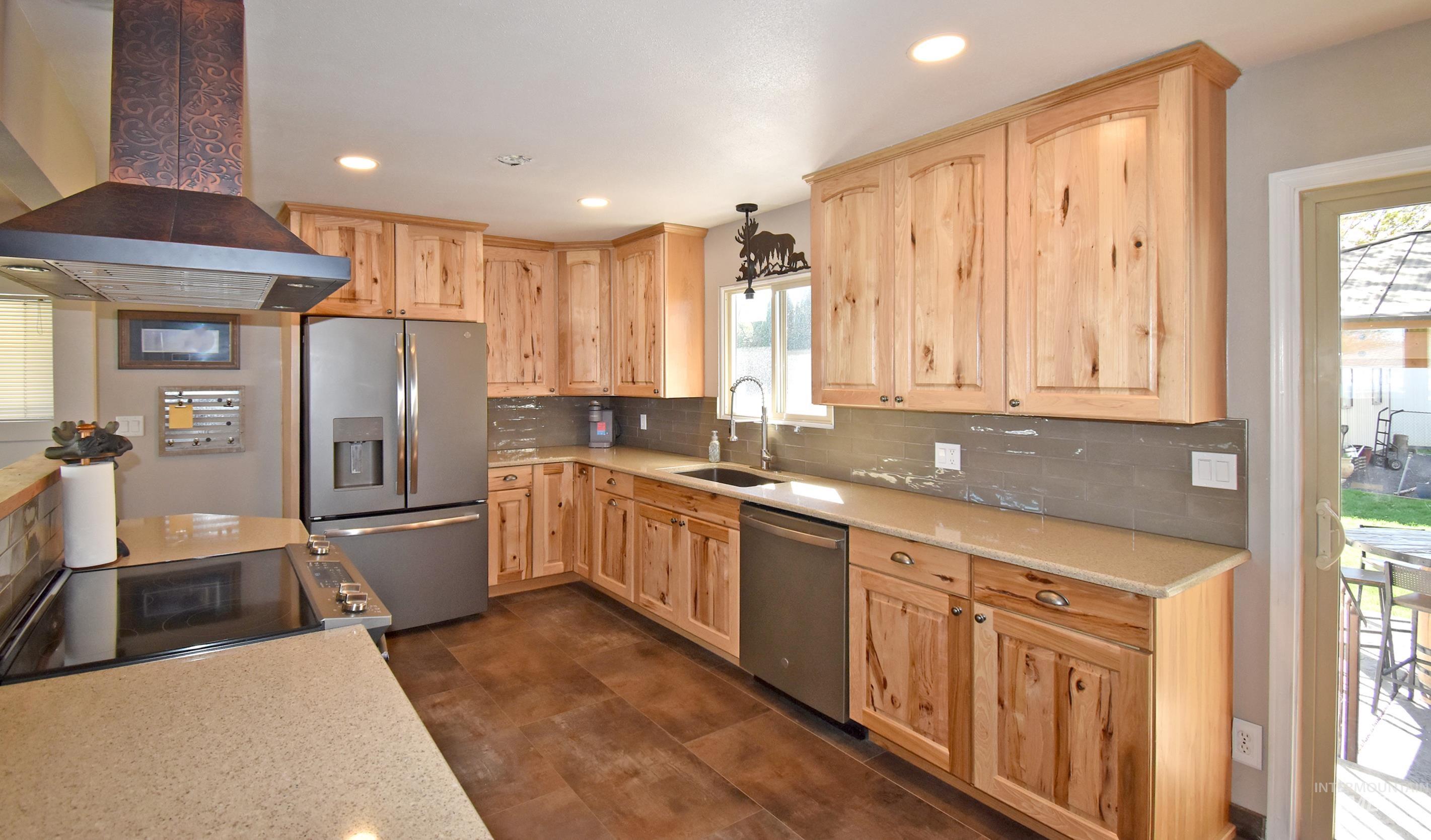 1032 Alder Drive, Lewiston, Idaho 83501, 2 Bedrooms, 1.5 Bathrooms, Residential For Sale, Price $390,000, 98981183