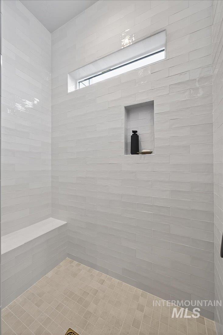 6518 W Flathead Lake St, Eagle, Idaho 83616, 4 Bedrooms, 3 Bathrooms, Residential For Sale, Price $999,000, 98981186