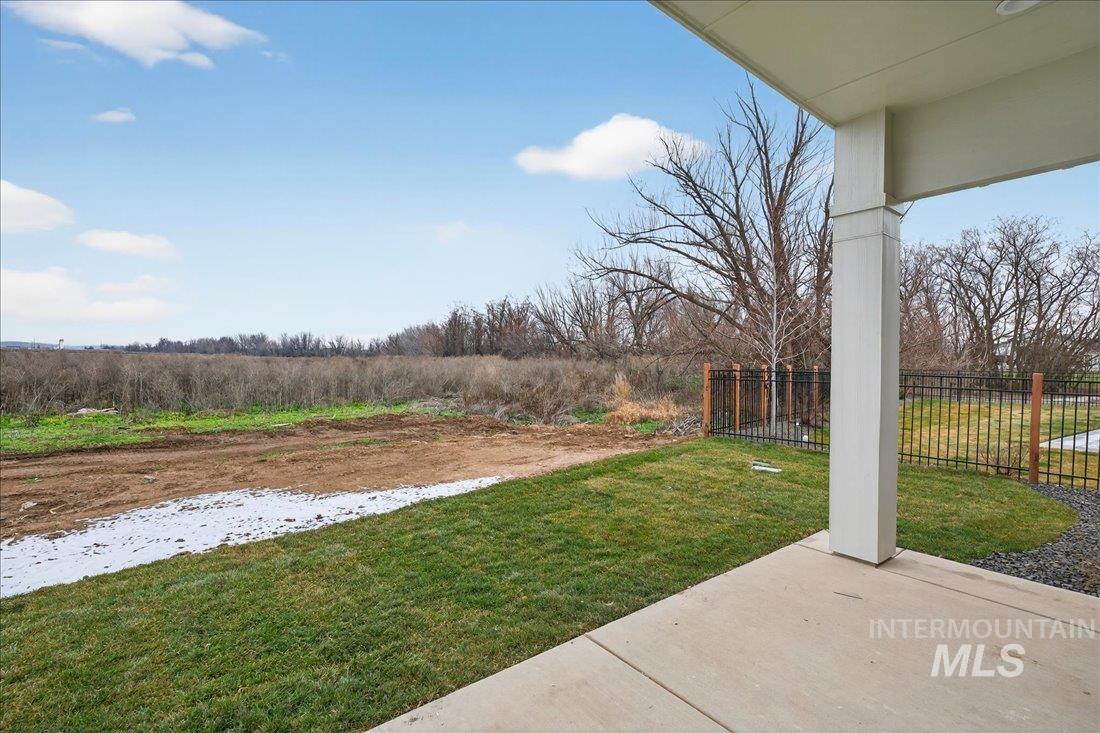 6518 W Flathead Lake St, Eagle, Idaho 83616, 4 Bedrooms, 3 Bathrooms, Residential For Sale, Price $999,000, 98981186