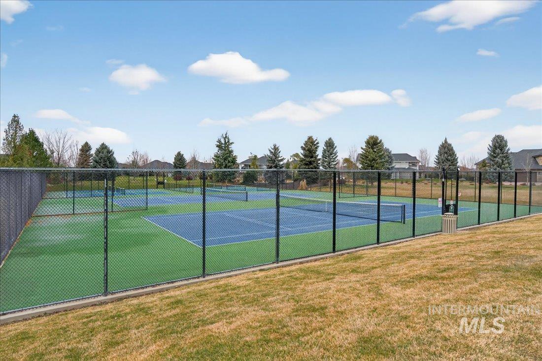 6518 W Flathead Lake St, Eagle, Idaho 83616, 4 Bedrooms, 3 Bathrooms, Residential For Sale, Price $999,000, 98981186