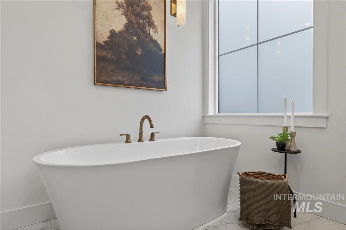 6260 W Evita St, Eagle, Idaho 83616, 4 Bedrooms, 3.5 Bathrooms, Residential For Sale, Price $1,299,900, 98981187