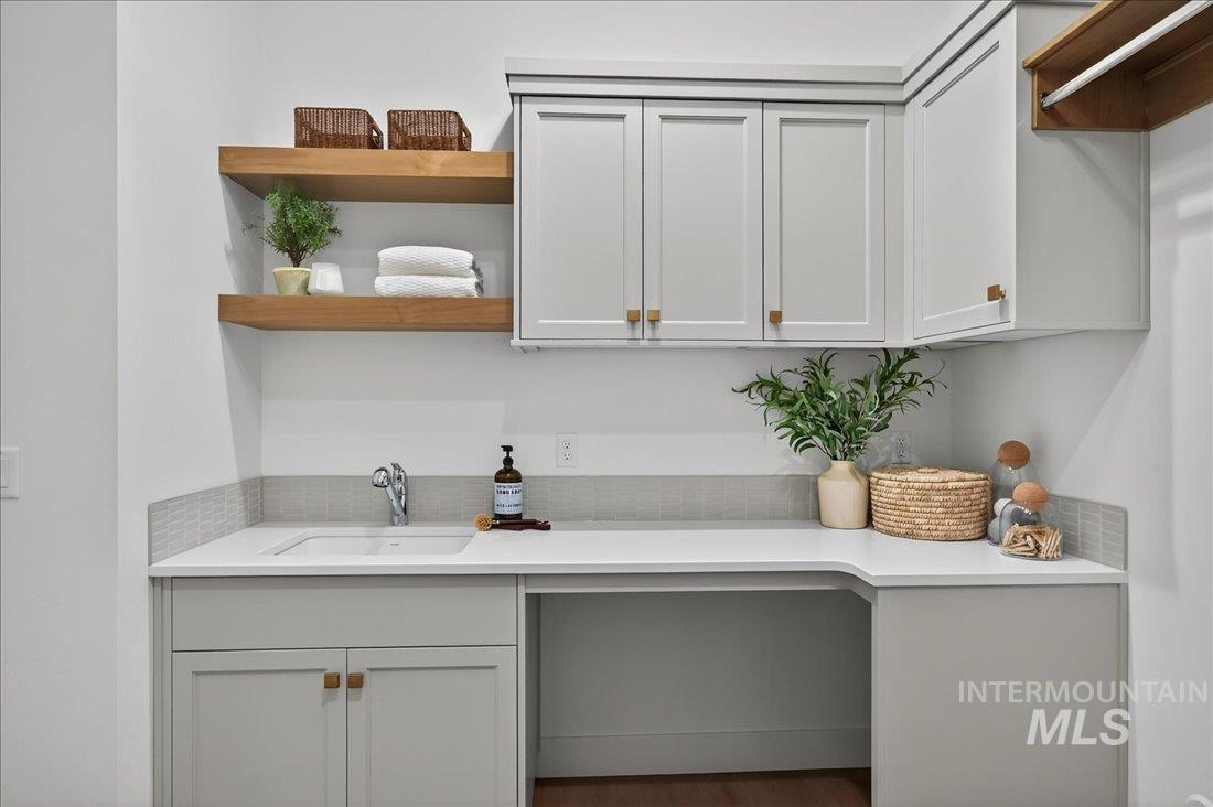 6260 W Evita St, Eagle, Idaho 83616, 4 Bedrooms, 3.5 Bathrooms, Residential For Sale, Price $1,299,900, 98981187