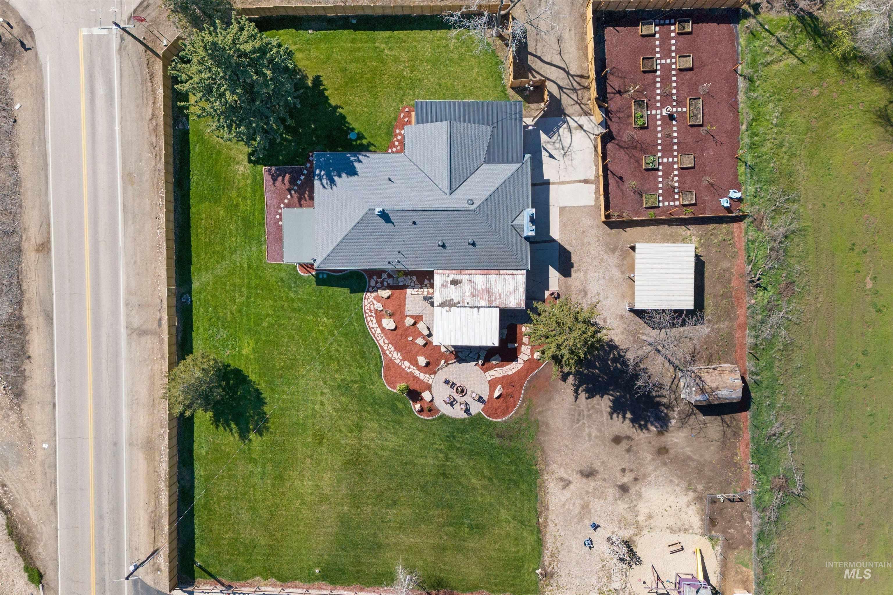 7816 E Victory Rd, Nampa, Idaho 83687-8903, 4 Bedrooms, 3 Bathrooms, Residential For Sale, Price $739,900, 98981189