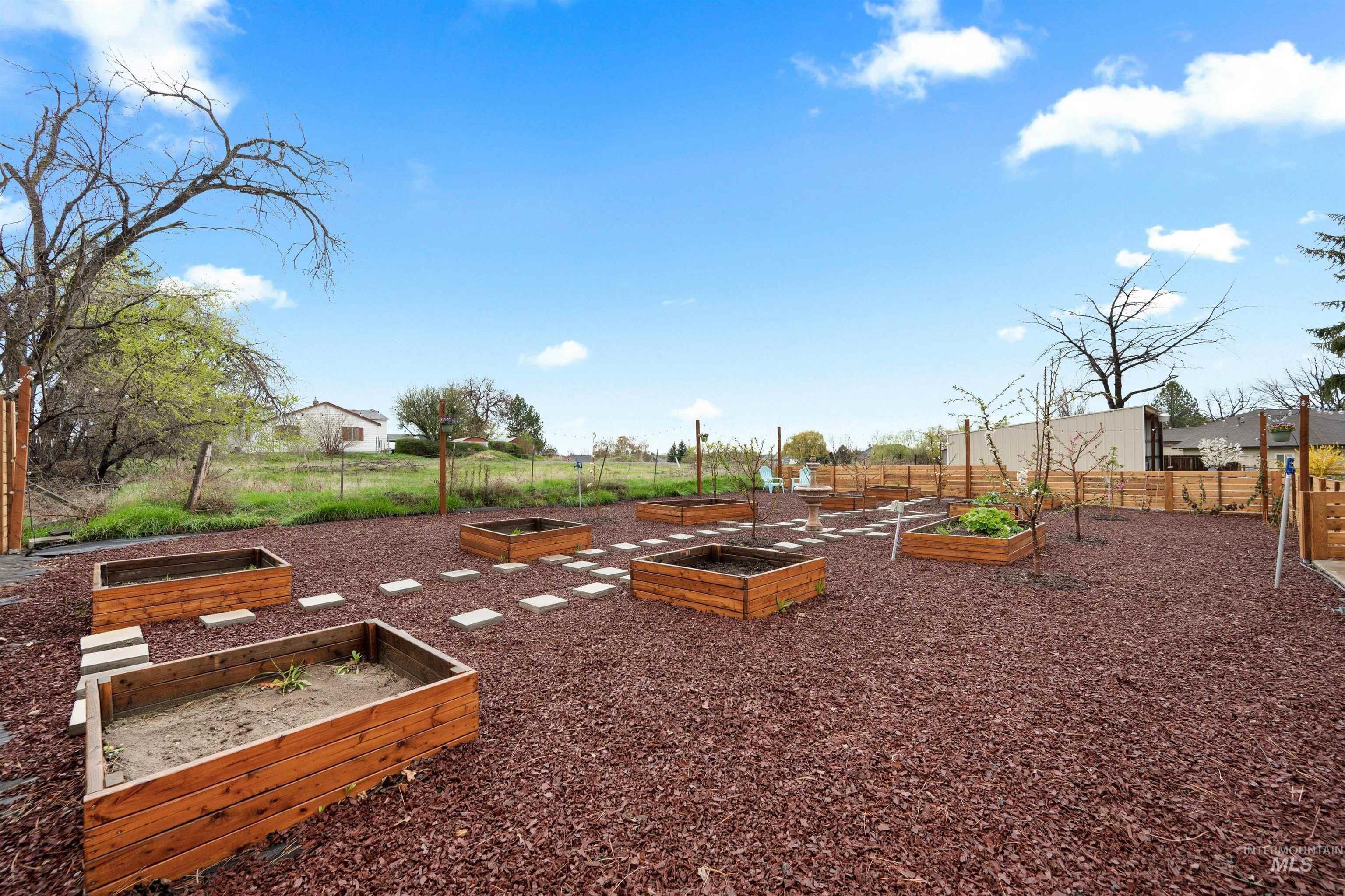 7816 E Victory Rd, Nampa, Idaho 83687-8903, 4 Bedrooms, 3 Bathrooms, Residential For Sale, Price $739,900, 98981189