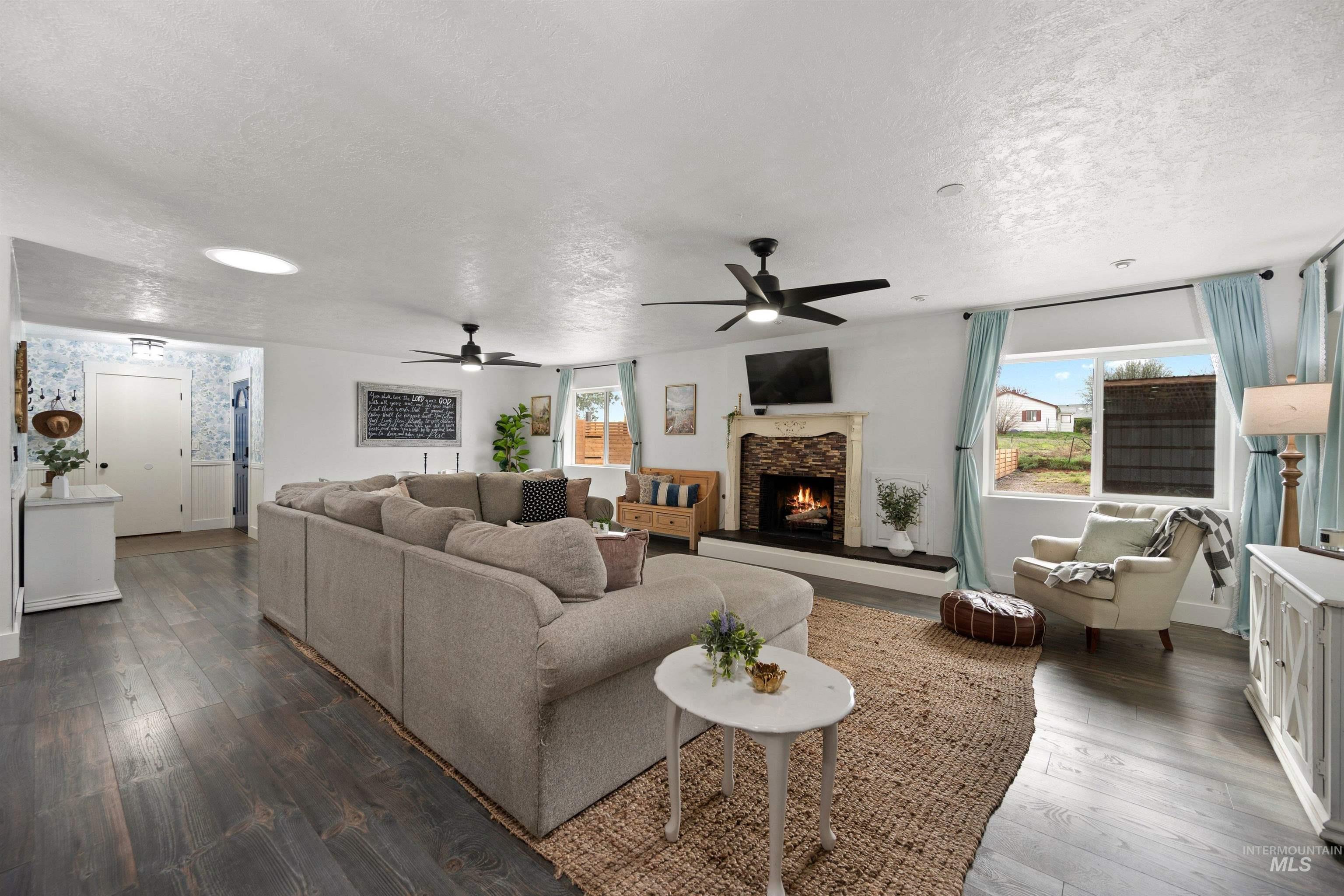 7816 E Victory Rd, Nampa, Idaho 83687-8903, 4 Bedrooms, 3 Bathrooms, Residential For Sale, Price $739,900, 98981189