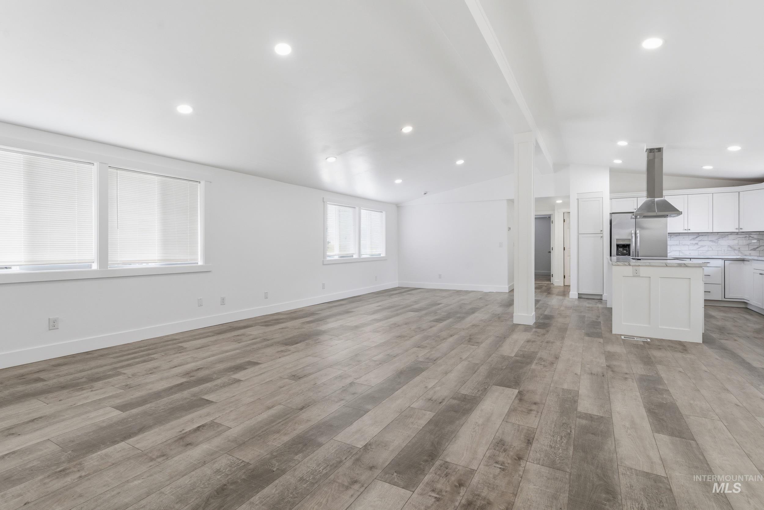 8279 Blue Ridge Ln, Boise, Idaho 83716, 3 Bedrooms, 2 Bathrooms, Residential For Sale, Price $180,000, 98981191