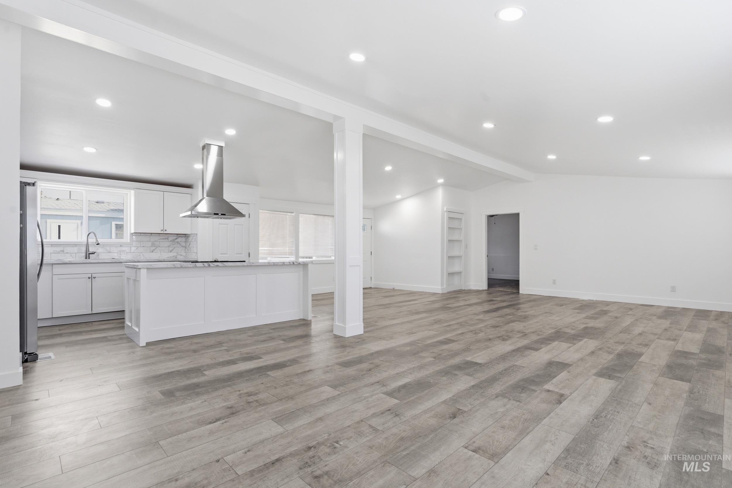 8279 Blue Ridge Ln, Boise, Idaho 83716, 3 Bedrooms, 2 Bathrooms, Residential For Sale, Price $180,000, 98981191