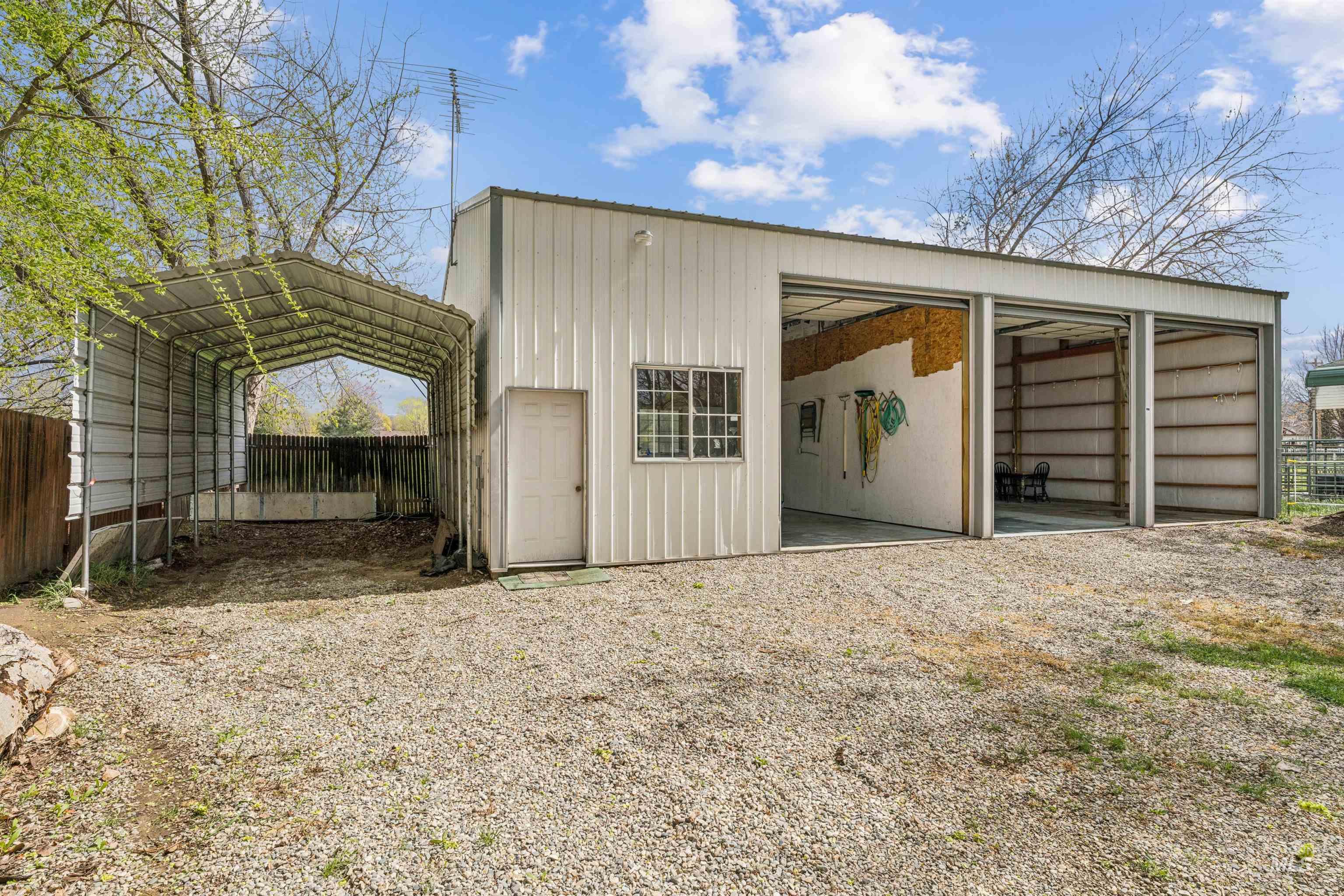 948 S Mill Road, Emmett, Idaho 83617, 2 Bedrooms, 1 Bathroom, Residential For Sale, Price $429,900, 98981196