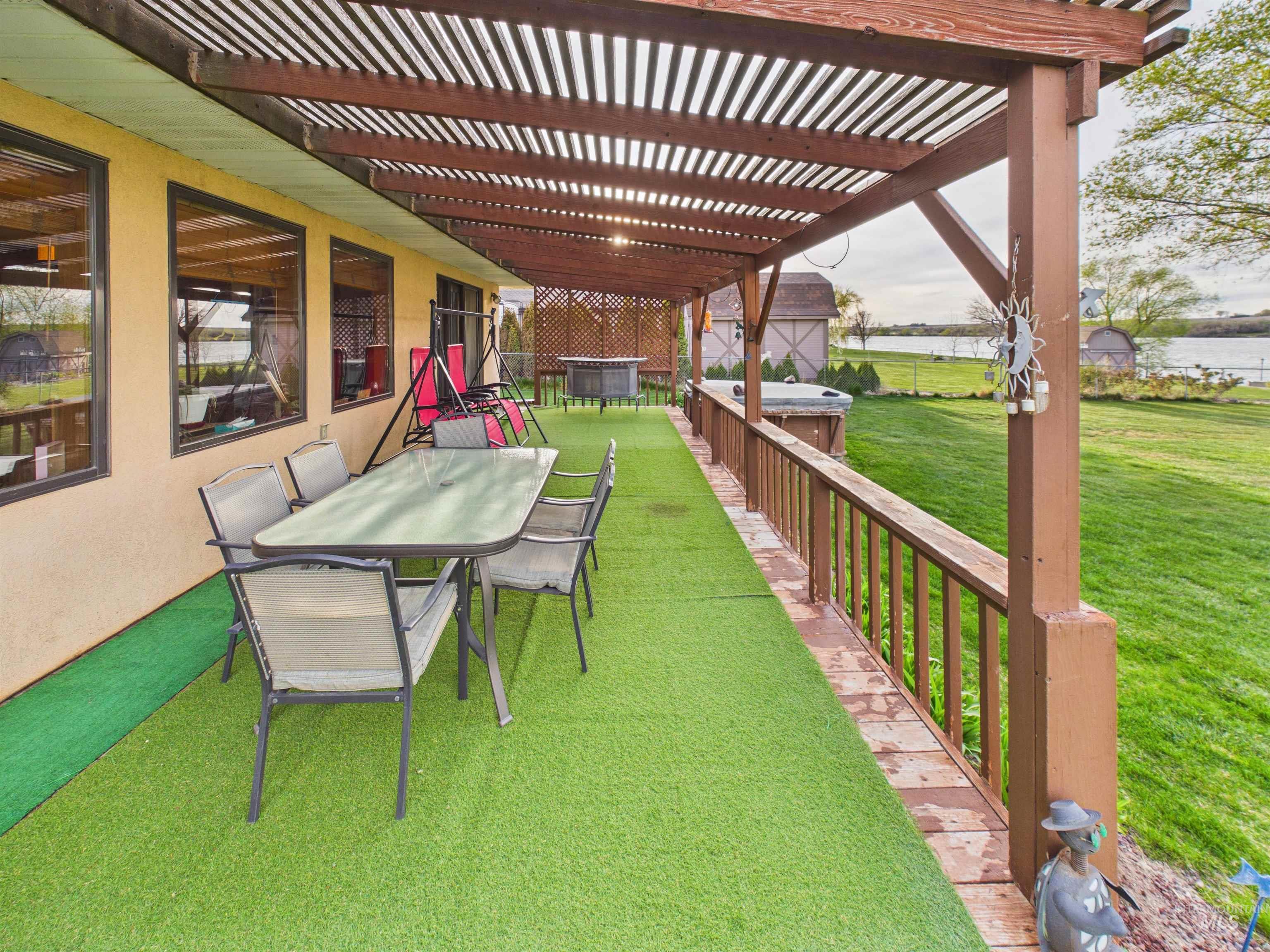 400 W 90 N, Burley, Idaho 83318, 2 Bedrooms, 2.5 Bathrooms, Residential For Sale, Price $715,000, 98981199