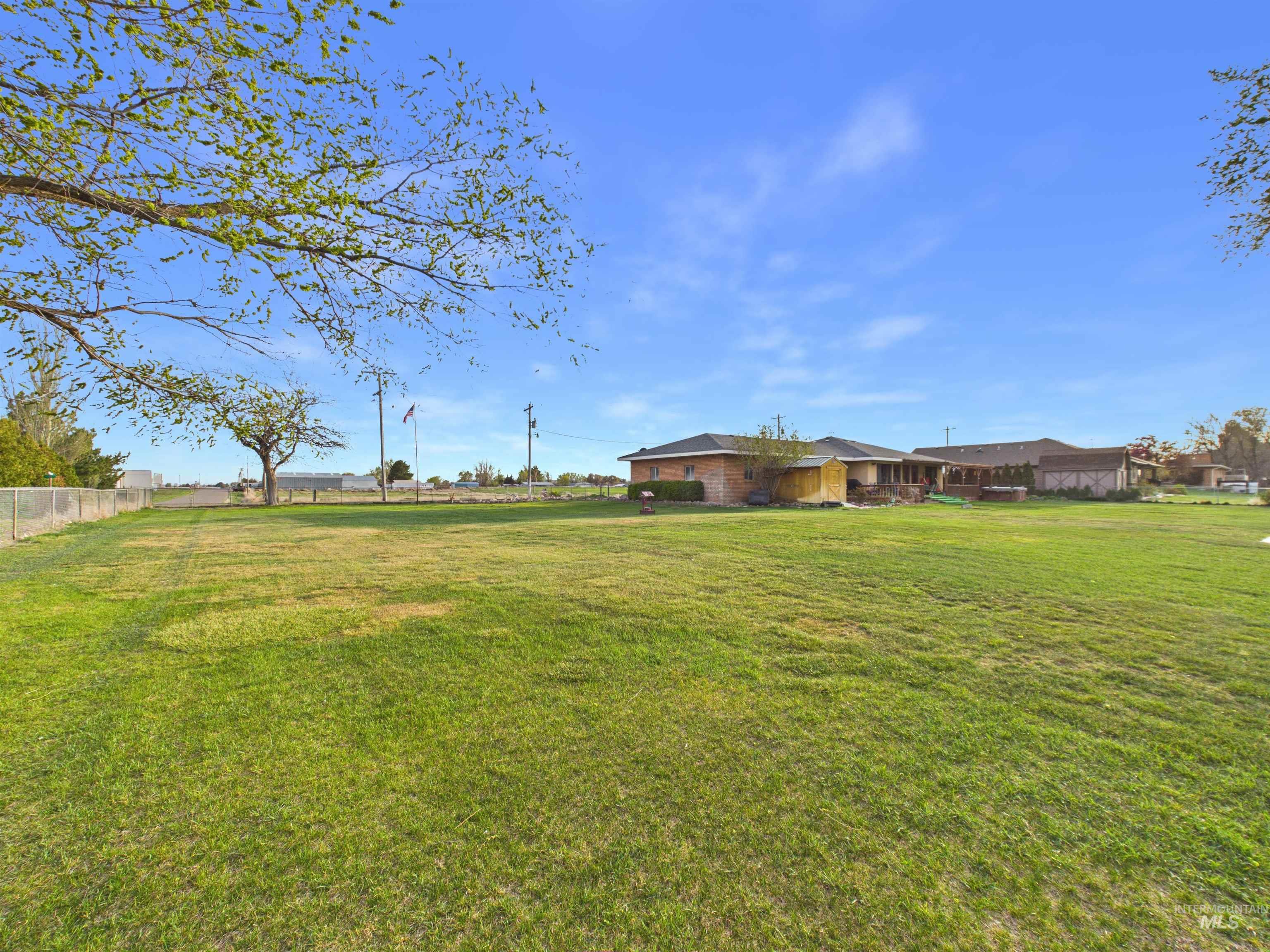 400 W 90 N, Burley, Idaho 83318, 2 Bedrooms, 2.5 Bathrooms, Residential For Sale, Price $715,000, 98981199