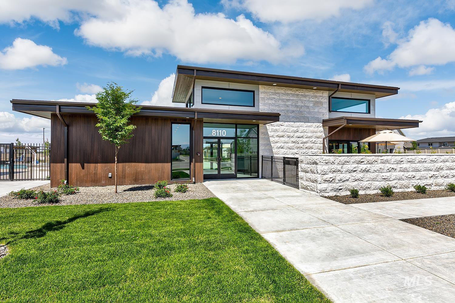 1737 N Big Star Ave, Eagle, Idaho 83616, 4 Bedrooms, 3 Bathrooms, Residential For Sale, Price $462,900, 98981200