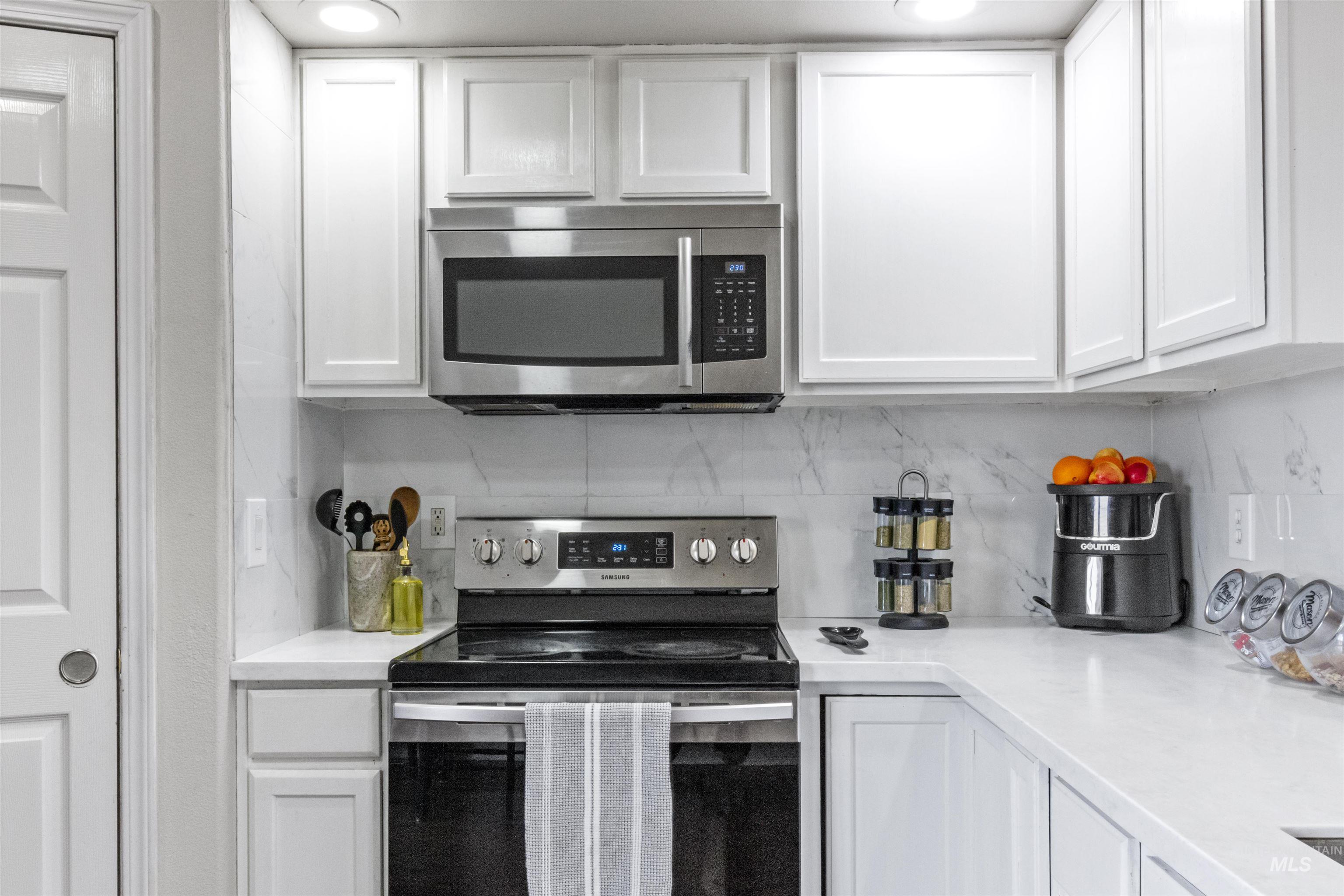 1823 Cambridge St, Caldwell, Idaho 83607, 3 Bedrooms, 2 Bathrooms, Residential For Sale, Price $355,000, 98981209