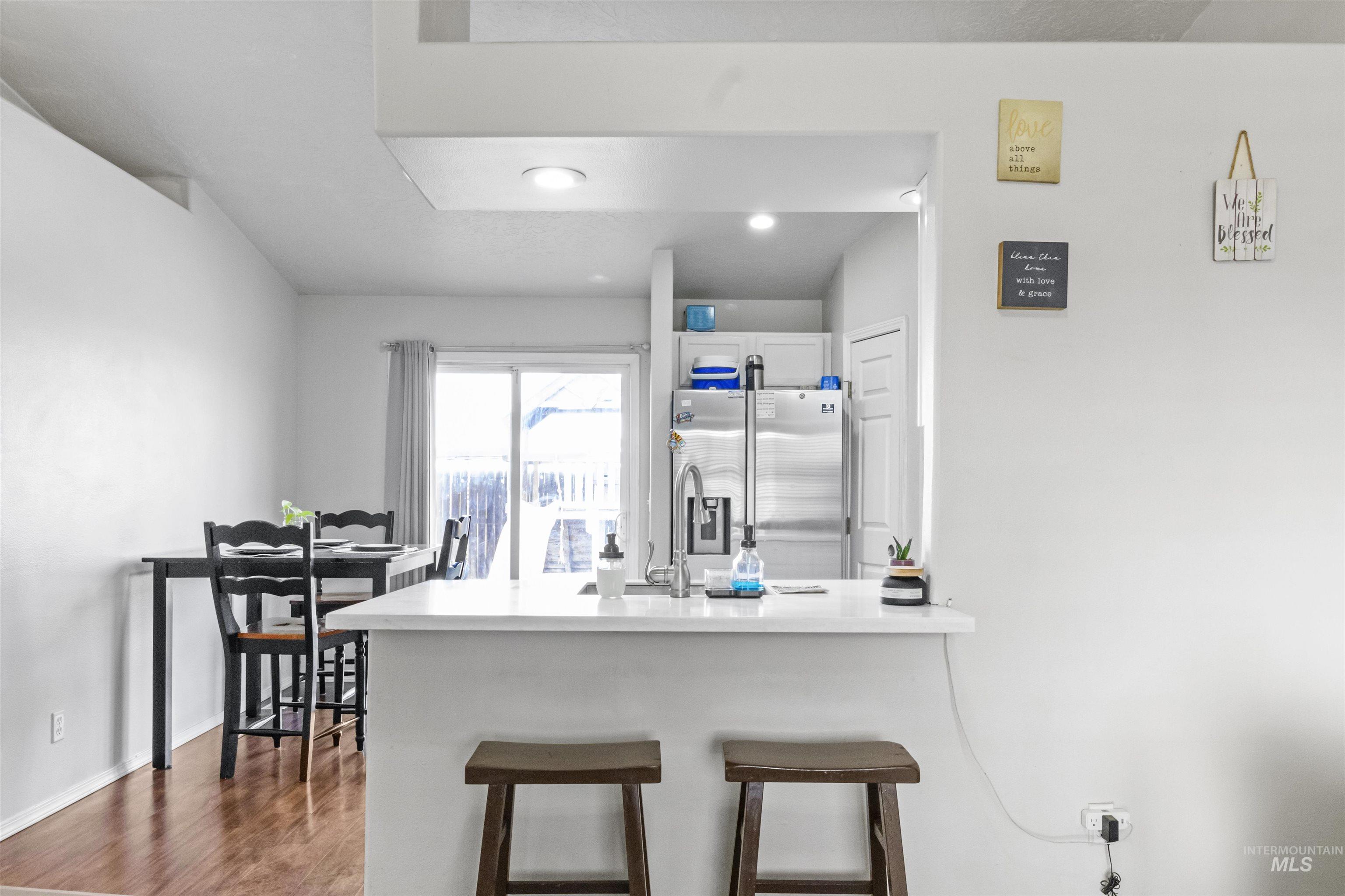 1823 Cambridge St, Caldwell, Idaho 83607, 3 Bedrooms, 2 Bathrooms, Residential For Sale, Price $355,000, 98981209