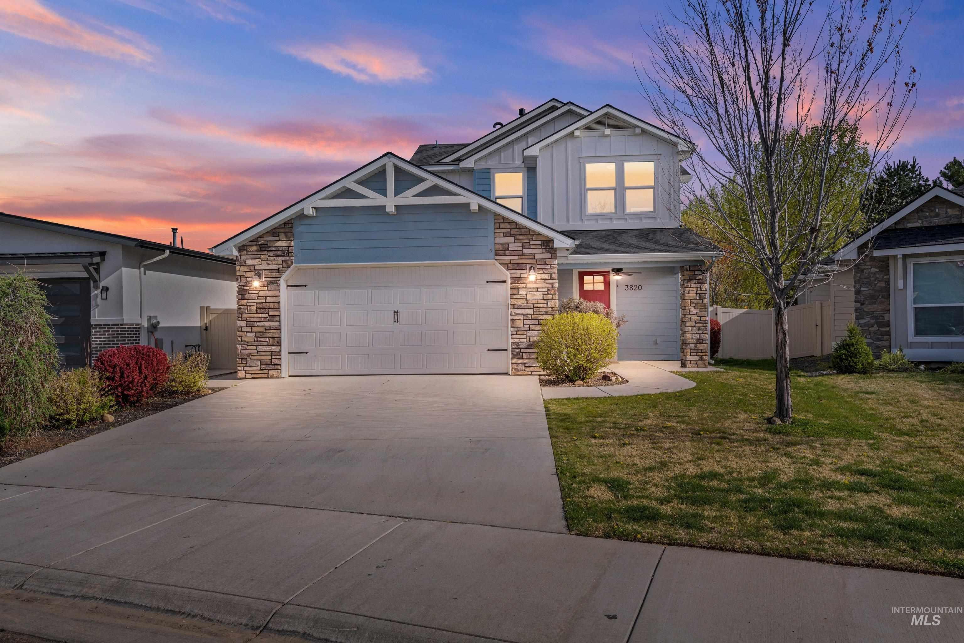 3820 W. Dover Dr., Meridian, Idaho 83642, 5 Bedrooms, 2.5 Bathrooms, Residential For Sale, Price $613,999, 98981213