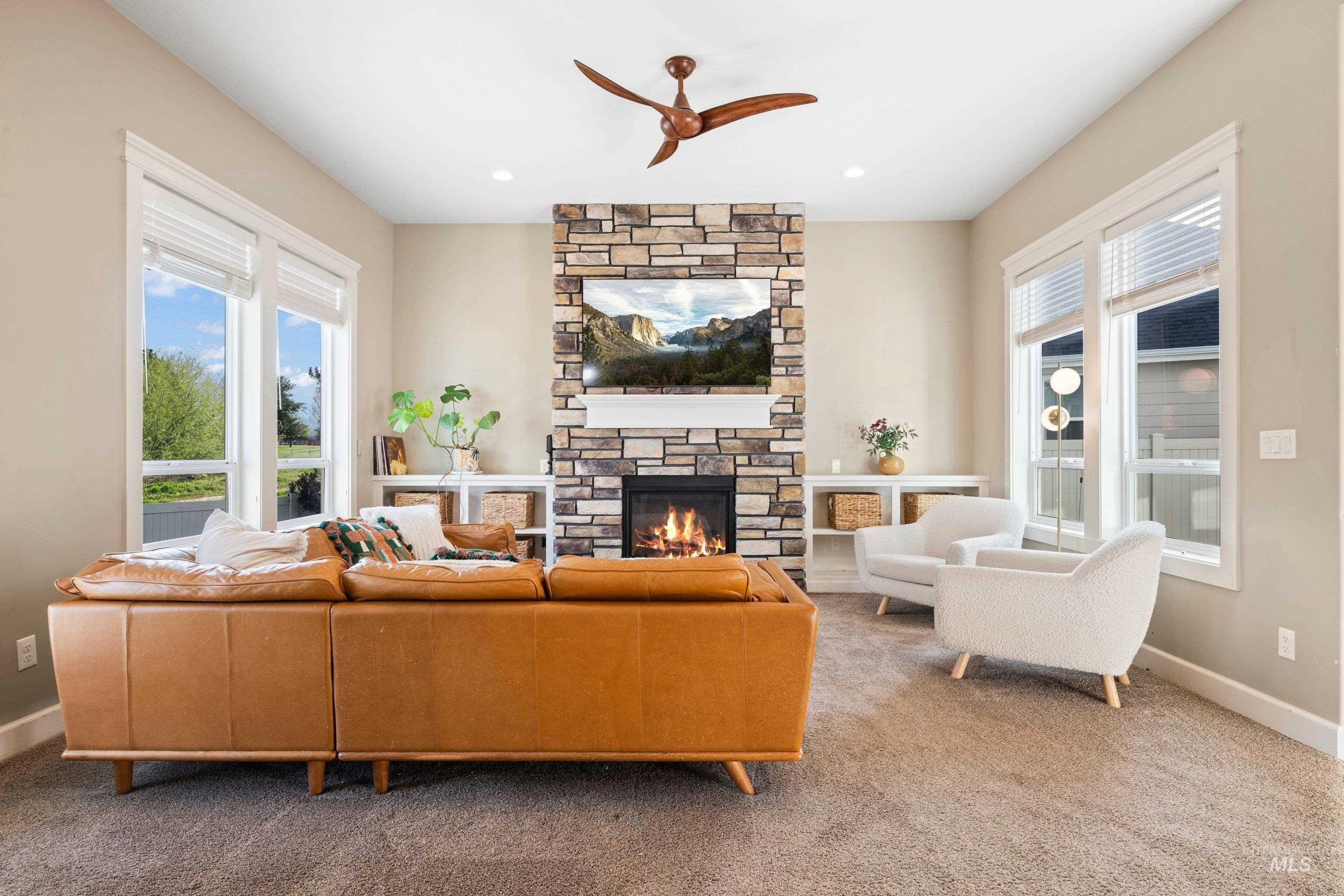 3820 W. Dover Dr., Meridian, Idaho 83642, 5 Bedrooms, 2.5 Bathrooms, Residential For Sale, Price $613,999, 98981213