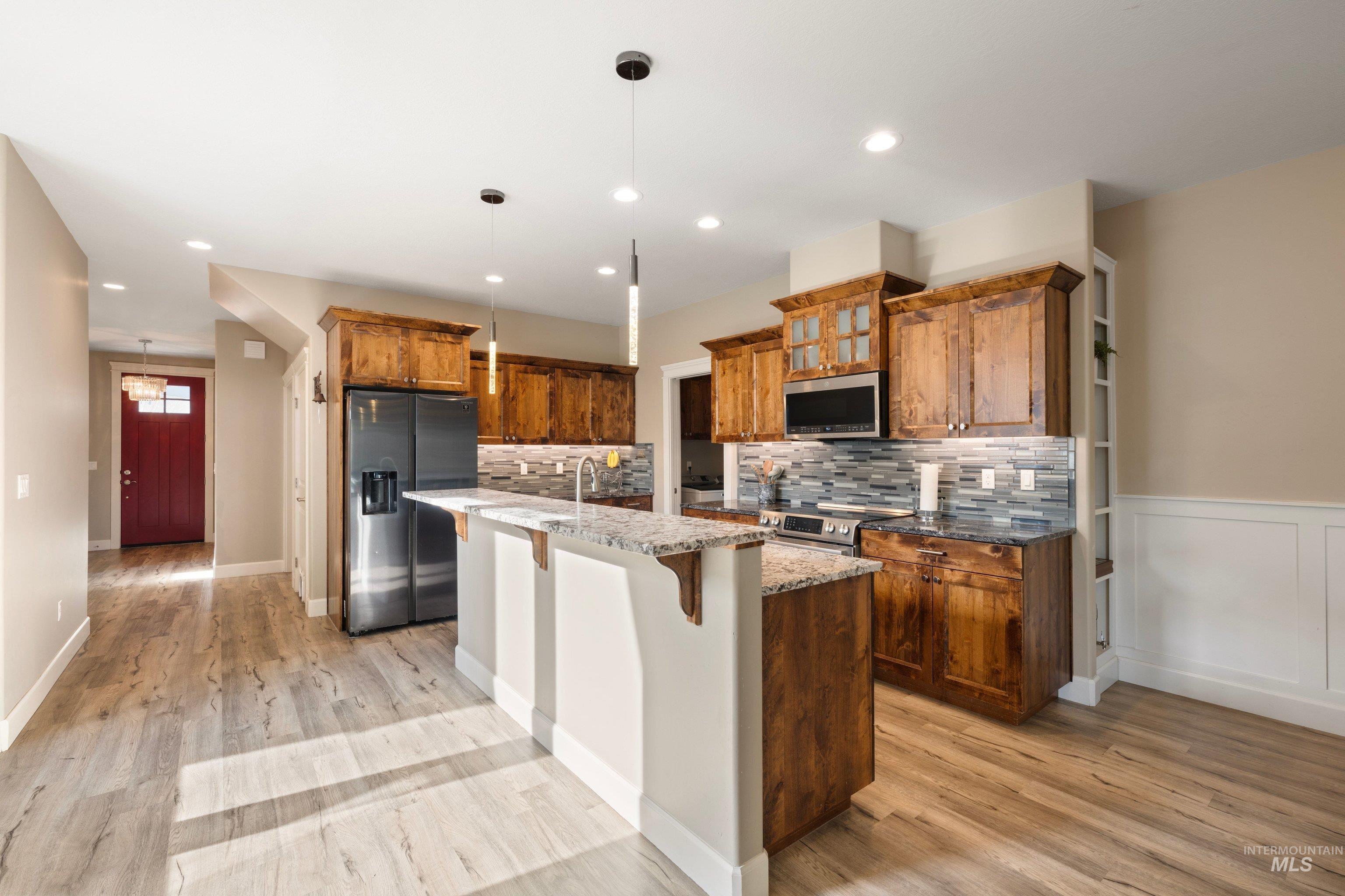 3820 W. Dover Dr., Meridian, Idaho 83642, 5 Bedrooms, 2.5 Bathrooms, Residential For Sale, Price $613,999, 98981213