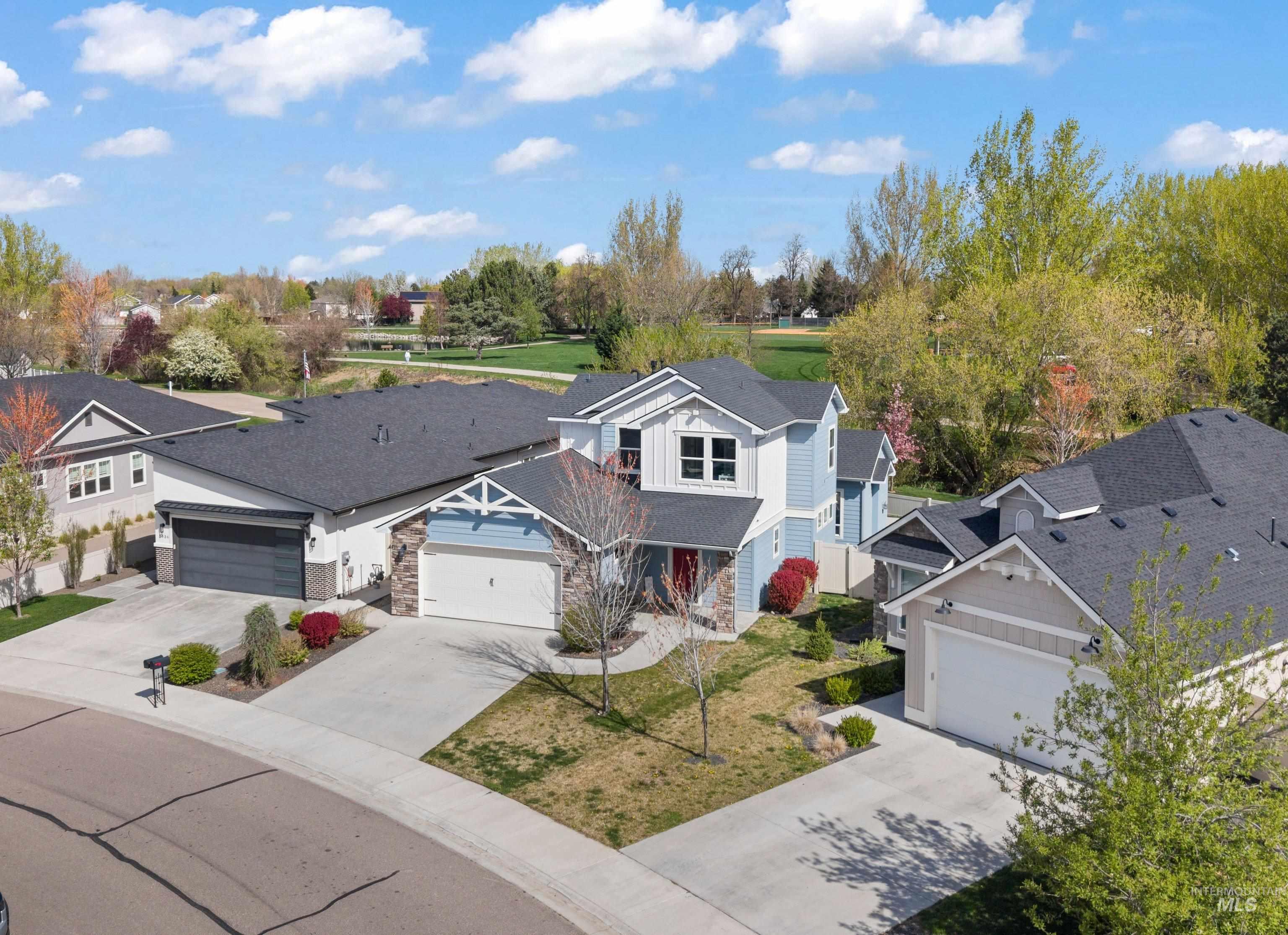 3820 W. Dover Dr., Meridian, Idaho 83642, 5 Bedrooms, 2.5 Bathrooms, Residential For Sale, Price $613,999, 98981213