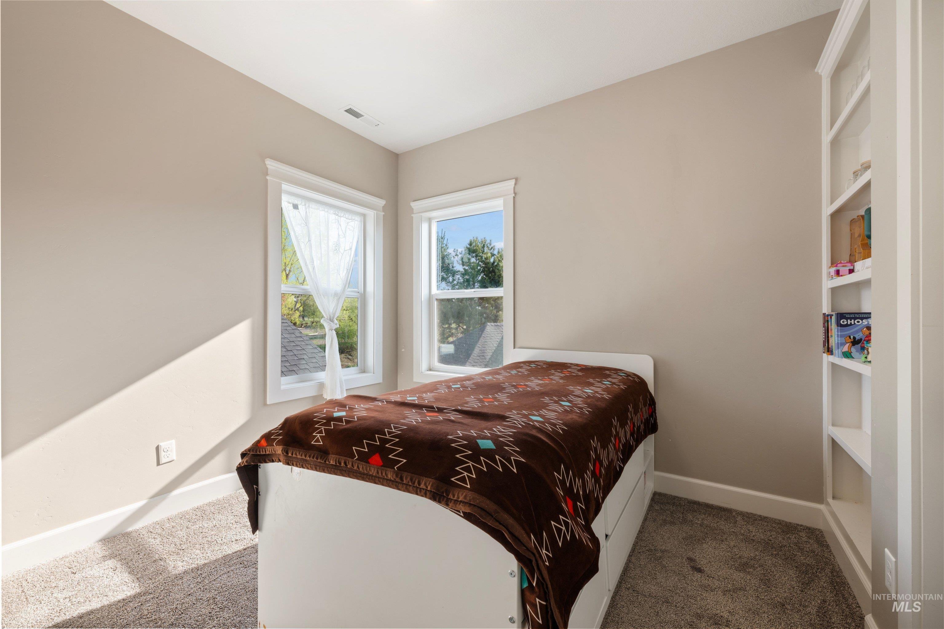 3820 W. Dover Dr., Meridian, Idaho 83642, 5 Bedrooms, 2.5 Bathrooms, Residential For Sale, Price $613,999, 98981213