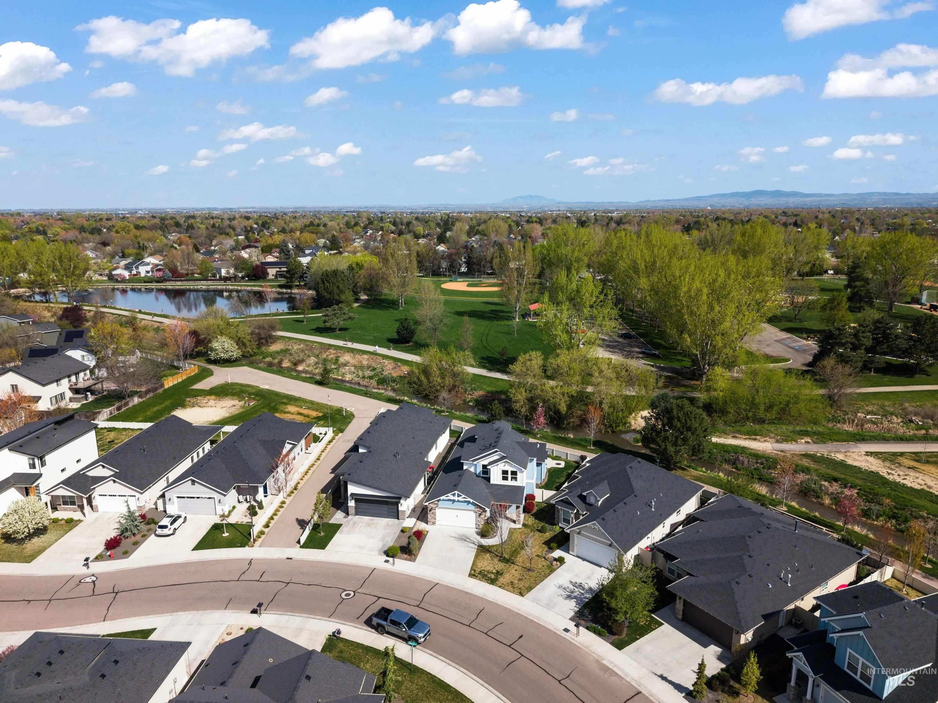 3820 W. Dover Dr., Meridian, Idaho 83642, 5 Bedrooms, 2.5 Bathrooms, Residential For Sale, Price $613,999, 98981213