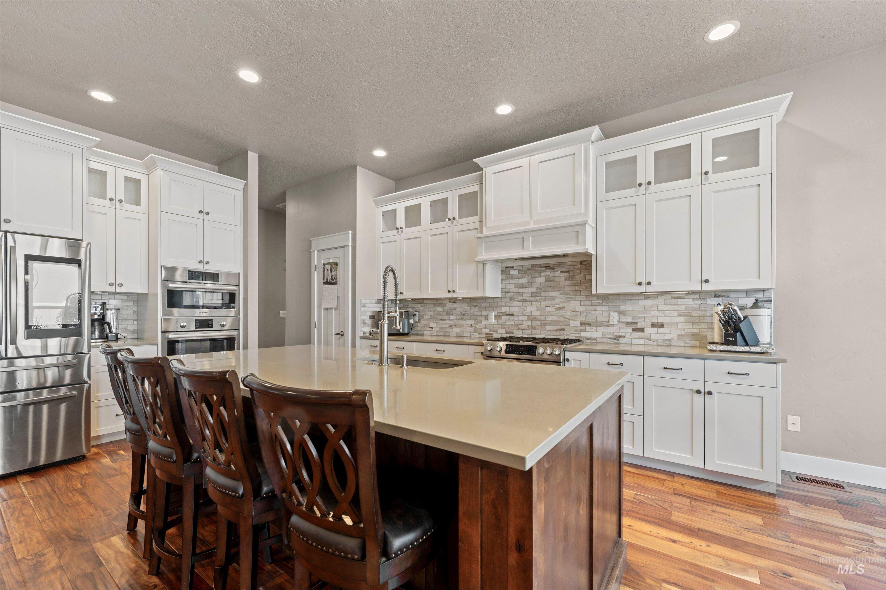 1360 N Bowknot Lake Way, Star, Idaho 83669, 4 Bedrooms, 3 Bathrooms, Residential For Sale, Price $889,000, 98981216