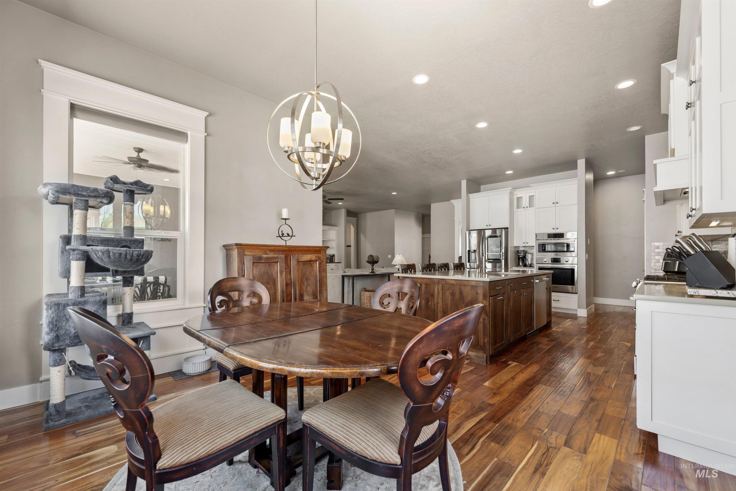 1360 N Bowknot Lake Way, Star, Idaho 83669, 4 Bedrooms, 3 Bathrooms, Residential For Sale, Price $889,000, 98981216