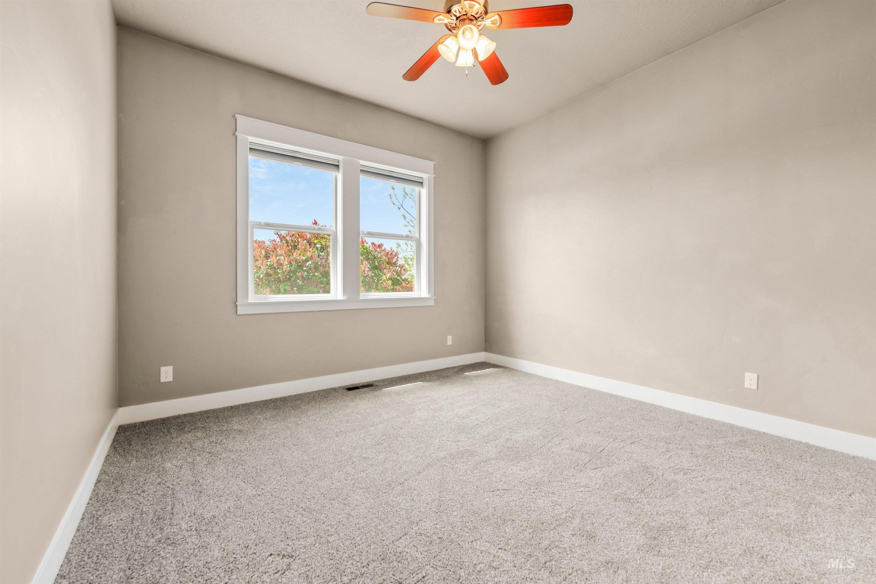 1360 N Bowknot Lake Way, Star, Idaho 83669, 4 Bedrooms, 3 Bathrooms, Residential For Sale, Price $889,000, 98981216