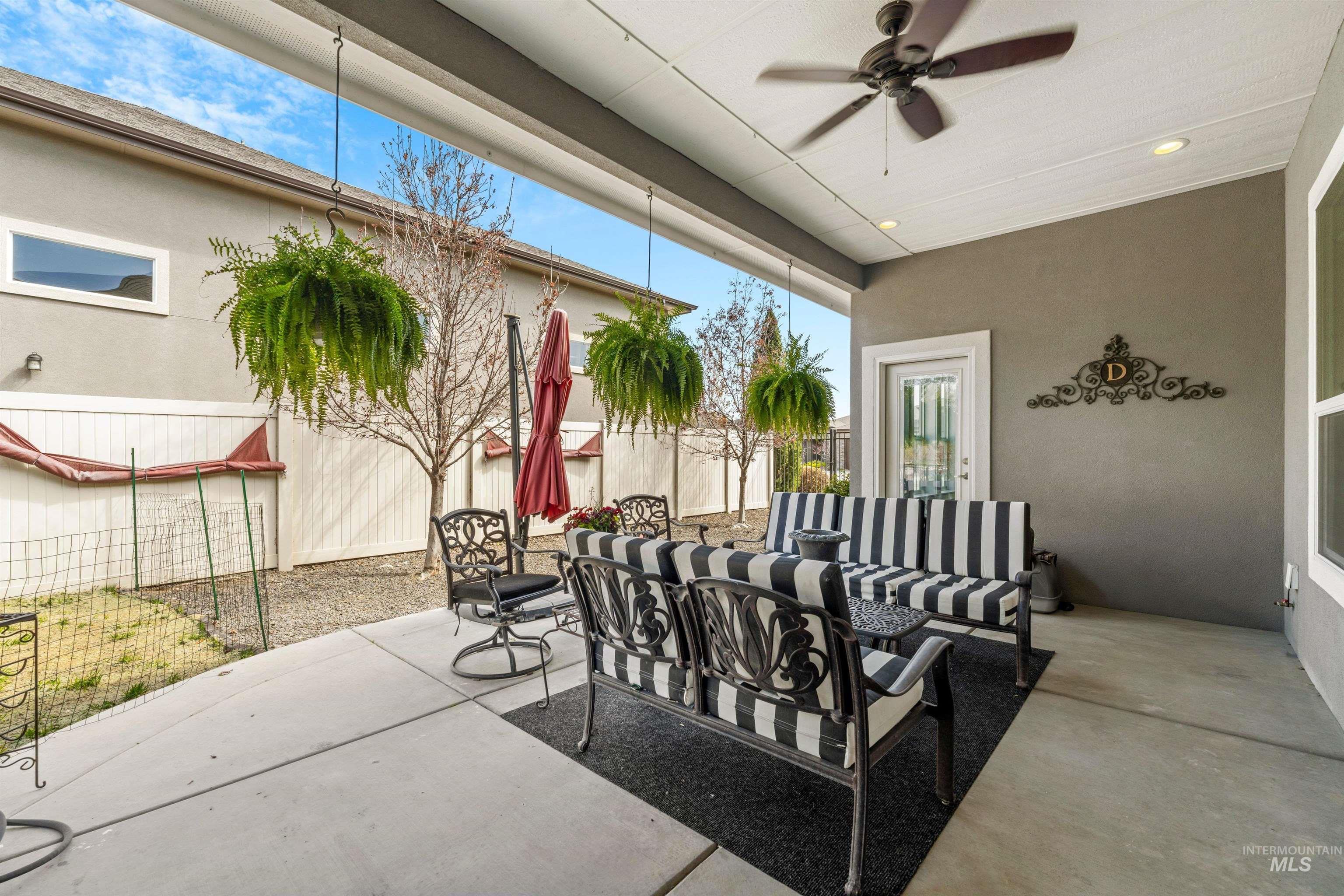 1360 N Bowknot Lake Way, Star, Idaho 83669, 4 Bedrooms, 3 Bathrooms, Residential For Sale, Price $889,000, 98981216