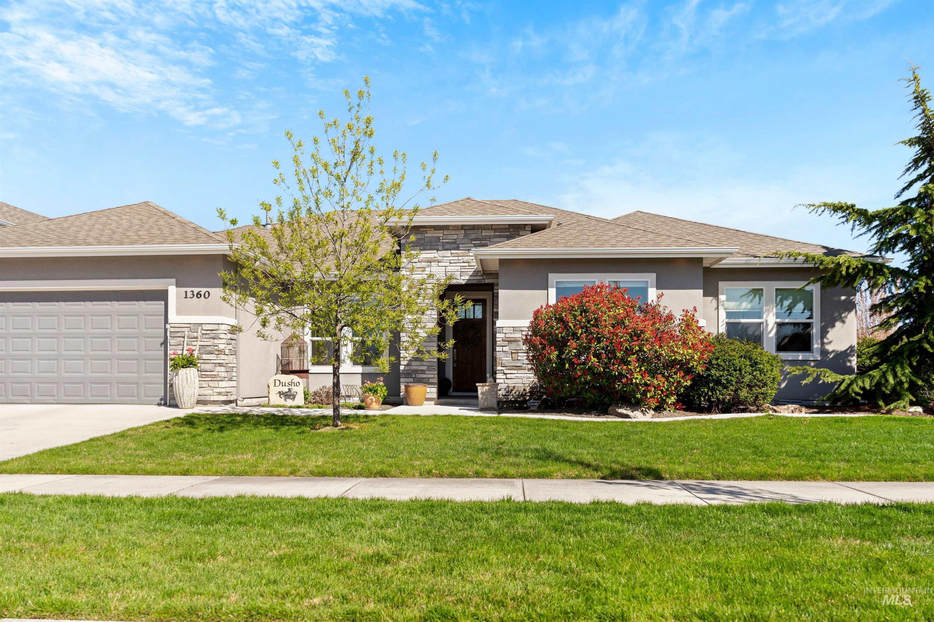 1360 N Bowknot Lake Way, Star, Idaho 83669, 4 Bedrooms, 3 Bathrooms, Residential For Sale, Price $889,000, 98981216