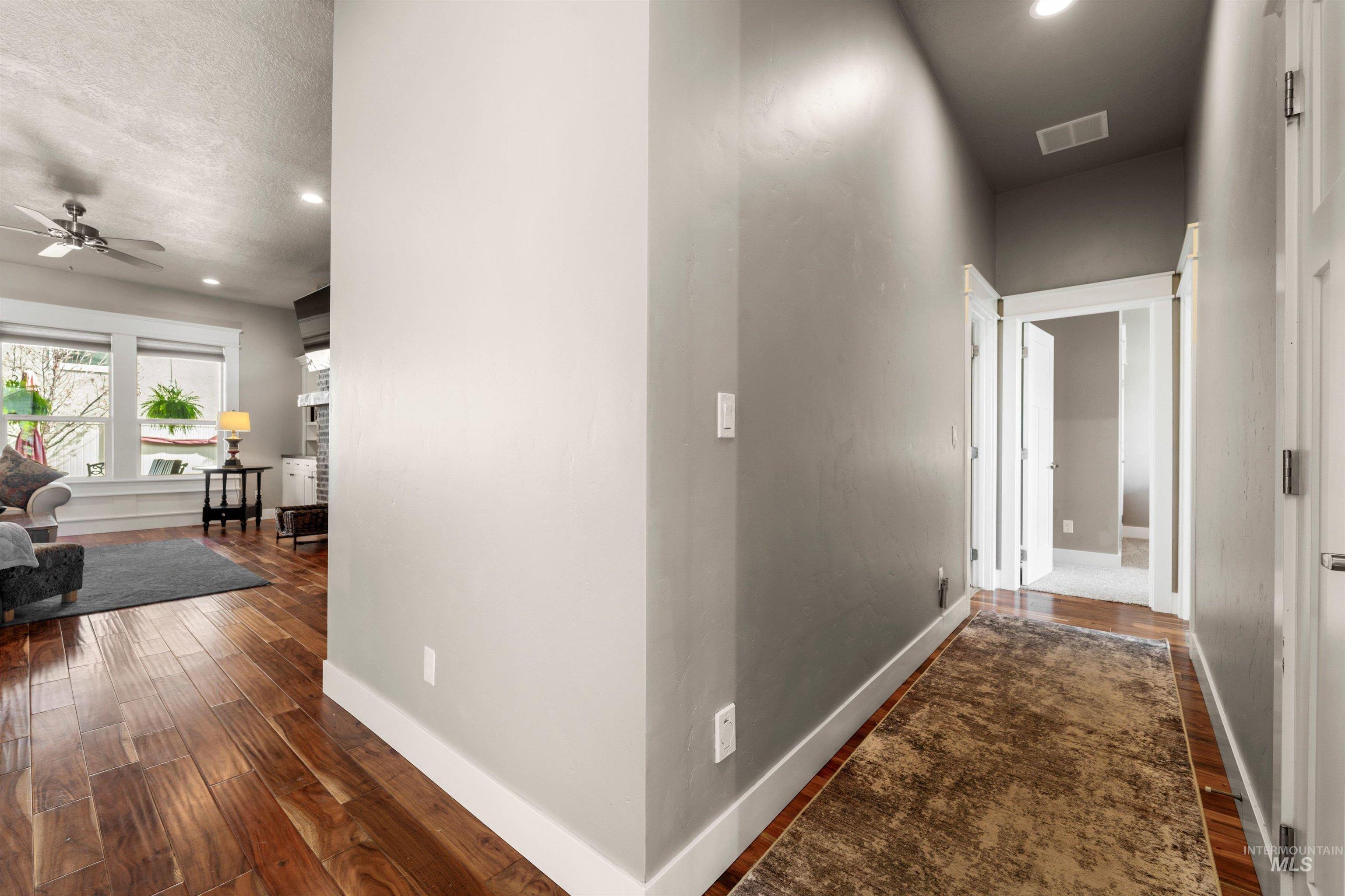 1360 N Bowknot Lake Way, Star, Idaho 83669, 4 Bedrooms, 3 Bathrooms, Residential For Sale, Price $889,000, 98981216