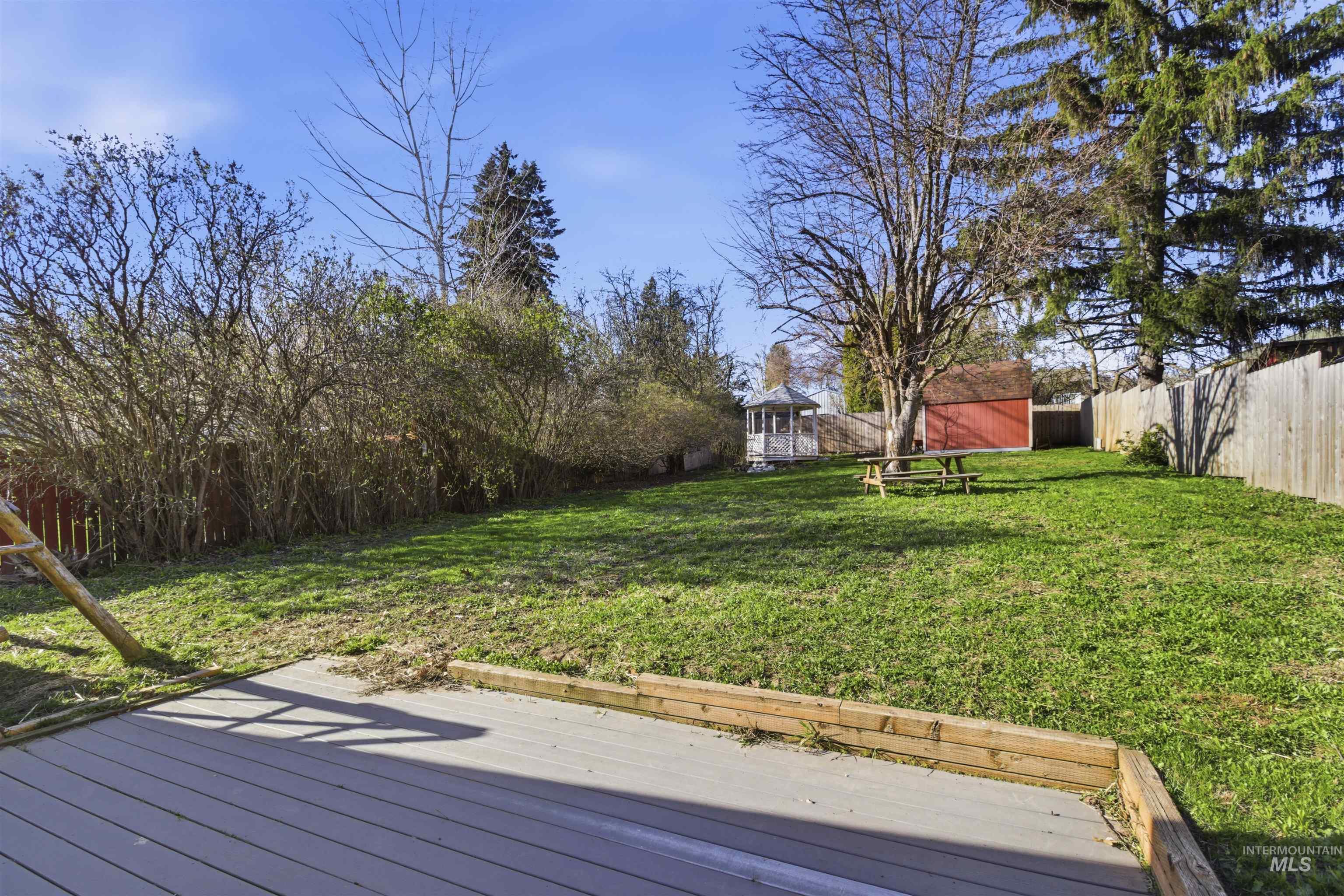 614 Kenneth St, Moscow, Idaho 83843, 3 Bedrooms, 1 Bathroom, Residential For Sale, Price $365,000, 98981217