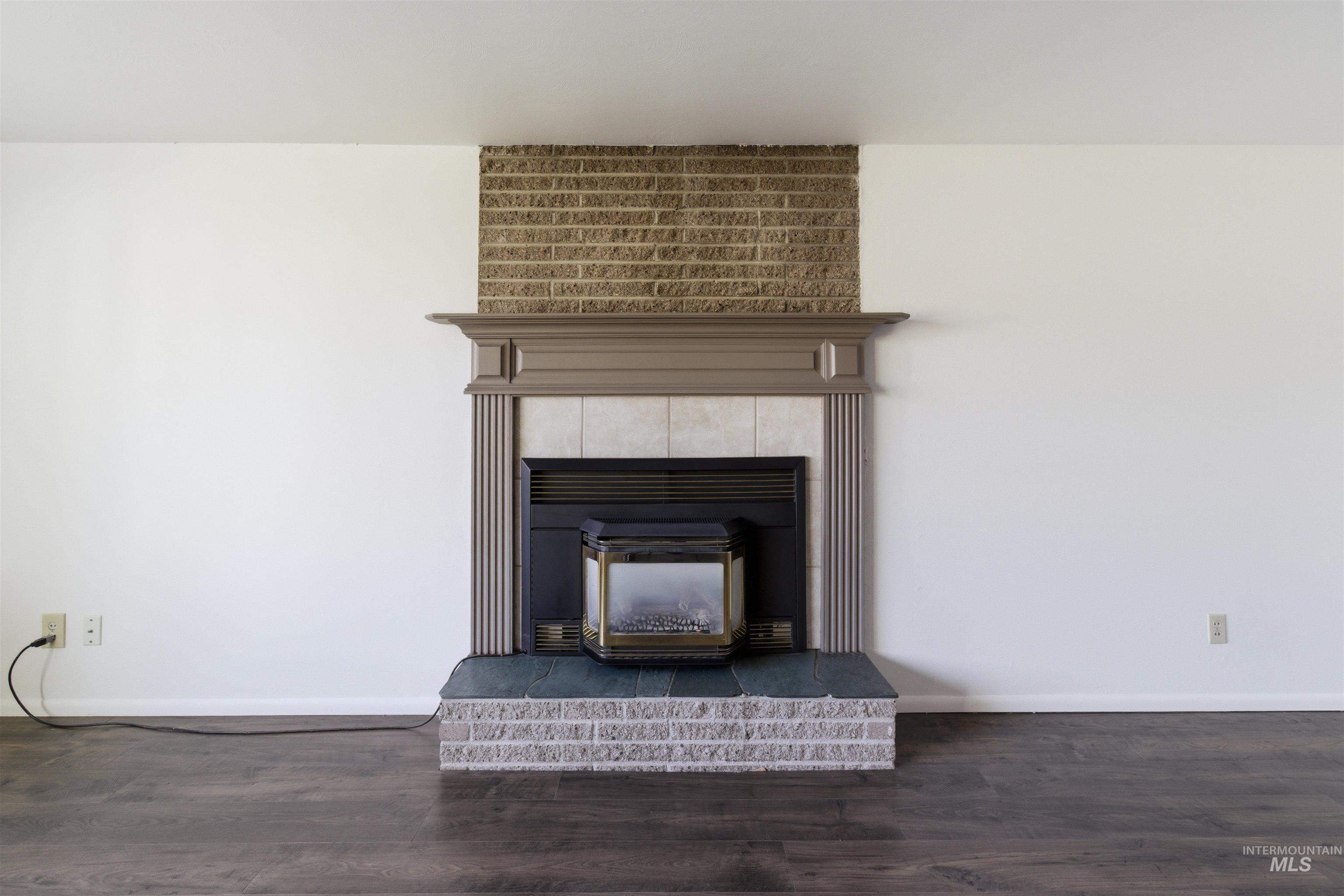 614 Kenneth St, Moscow, Idaho 83843, 3 Bedrooms, 1 Bathroom, Residential For Sale, Price $365,000, 98981217