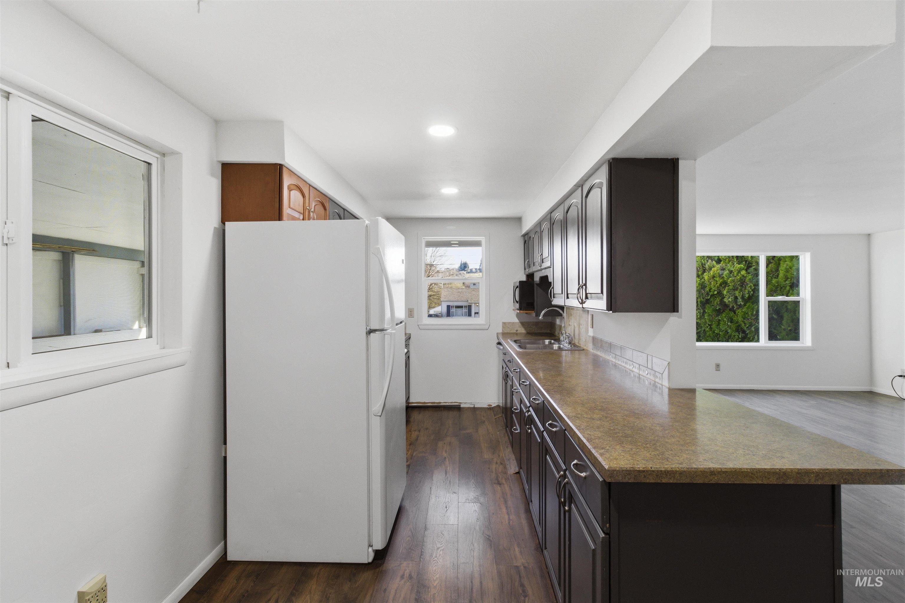 614 Kenneth St, Moscow, Idaho 83843, 3 Bedrooms, 1 Bathroom, Residential For Sale, Price $365,000, 98981217