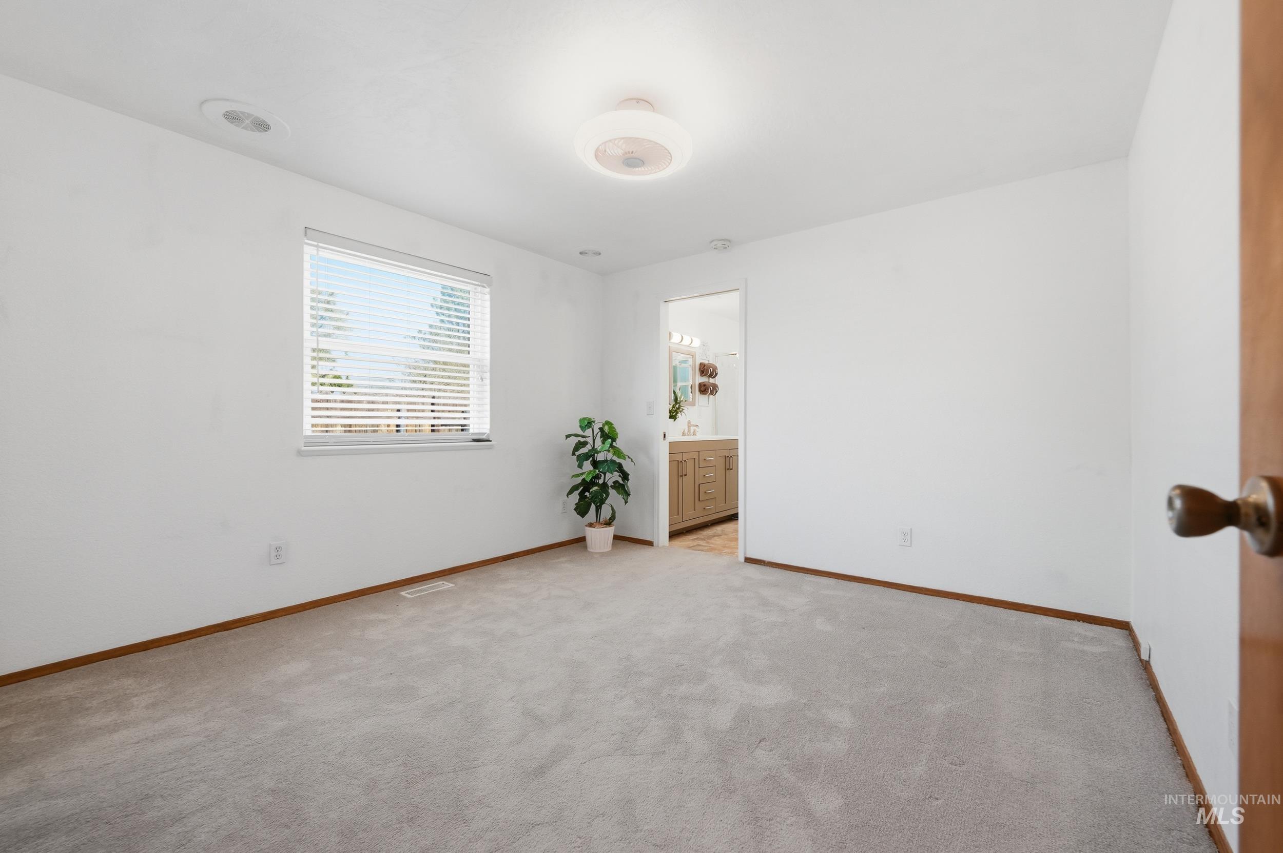 2811 Pisces Drive, Caldwell, Idaho 83605, 3 Bedrooms, 2 Bathrooms, Residential For Sale, Price $369,900, 98981218