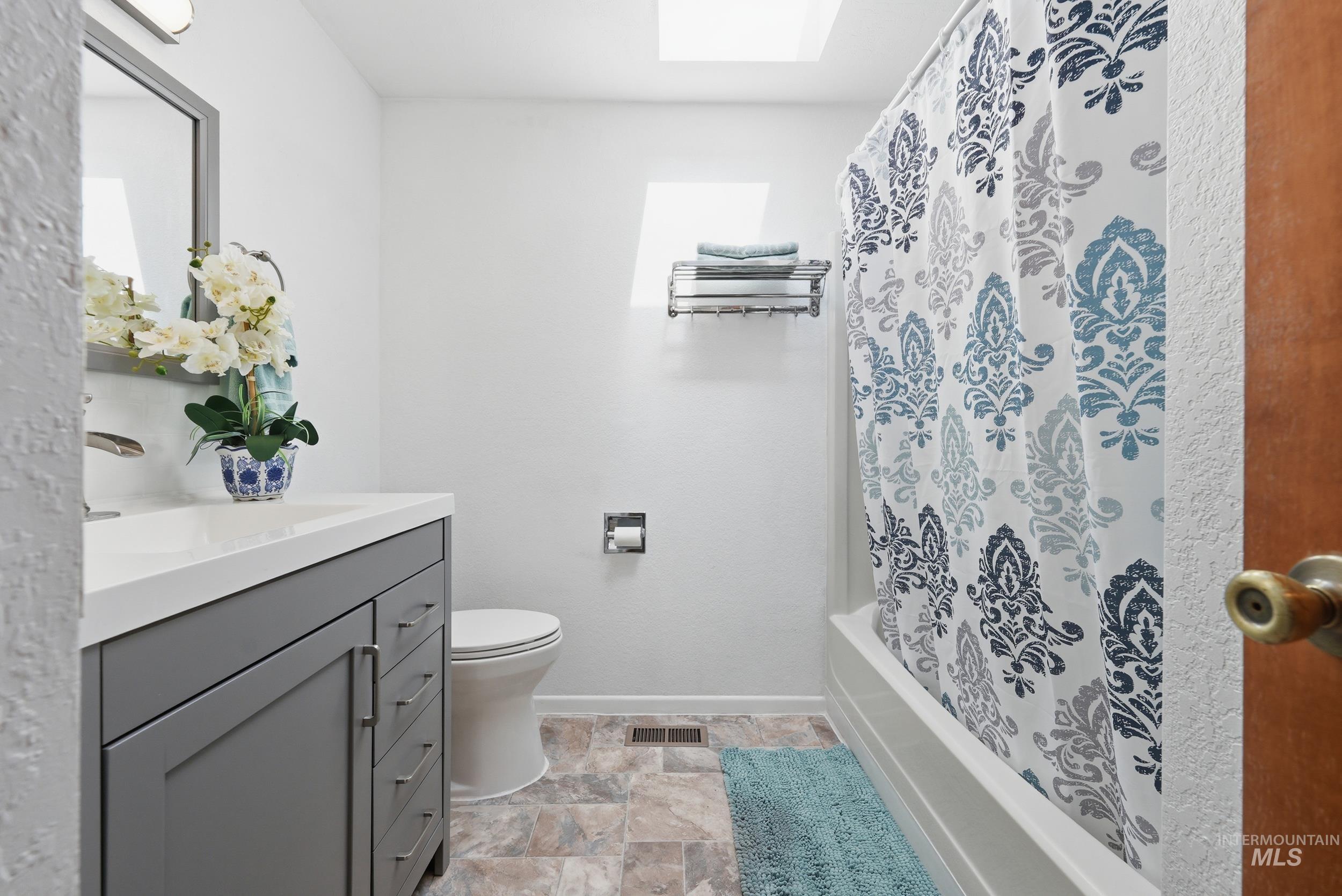 2811 Pisces Drive, Caldwell, Idaho 83605, 3 Bedrooms, 2 Bathrooms, Residential For Sale, Price $369,900, 98981218