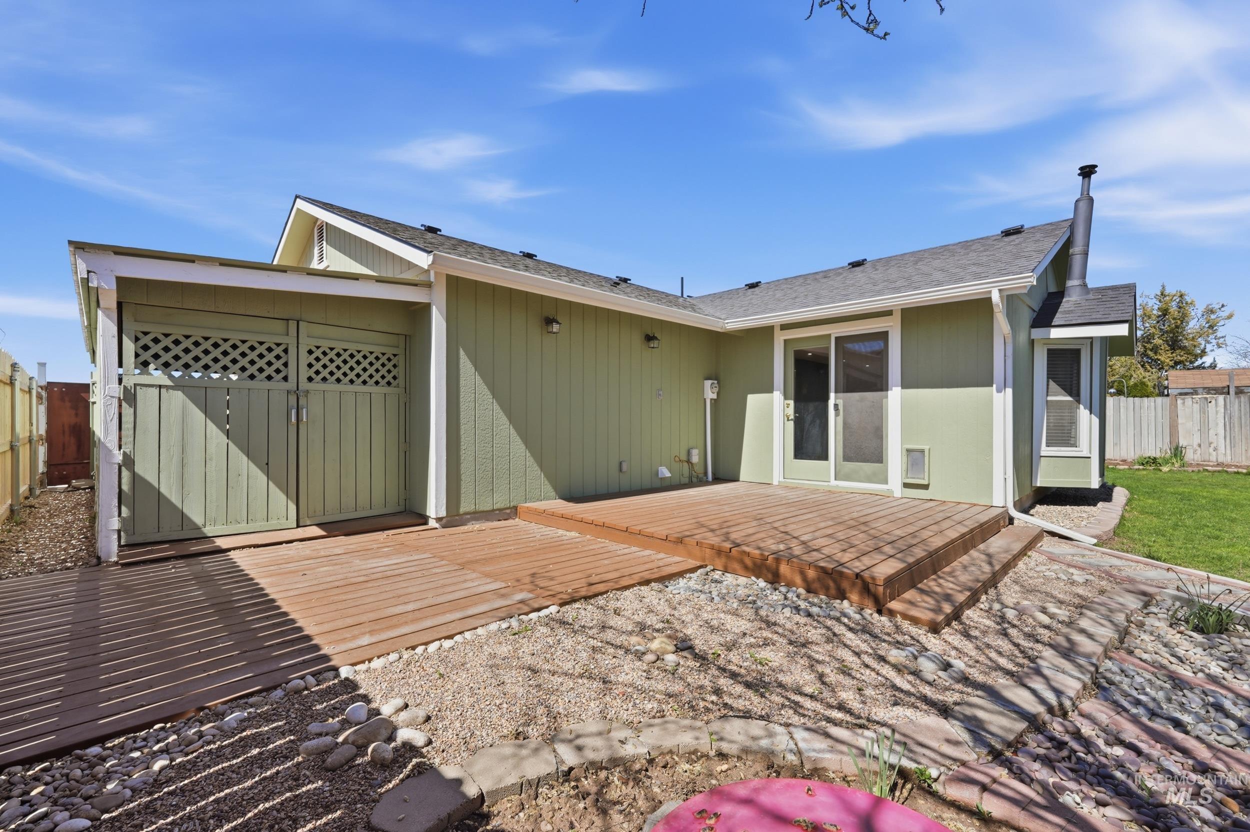 2811 Pisces Drive, Caldwell, Idaho 83605, 3 Bedrooms, 2 Bathrooms, Residential For Sale, Price $369,900, 98981218