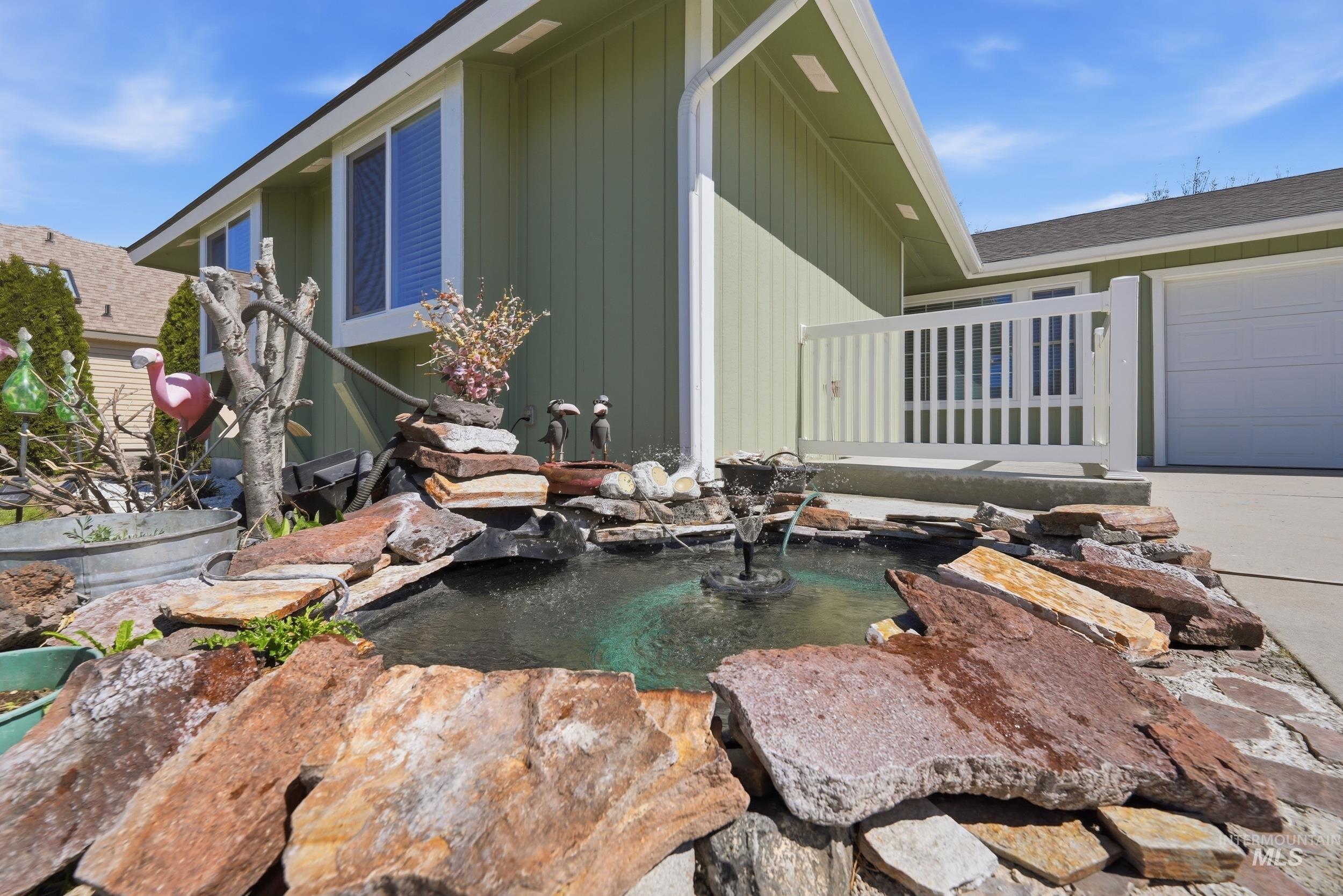 2811 Pisces Drive, Caldwell, Idaho 83605, 3 Bedrooms, 2 Bathrooms, Residential For Sale, Price $369,900, 98981218