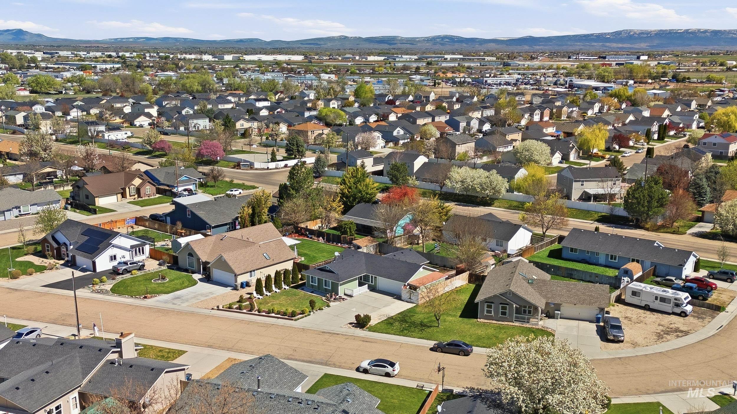 2811 Pisces Drive, Caldwell, Idaho 83605, 3 Bedrooms, 2 Bathrooms, Residential For Sale, Price $369,900, 98981218