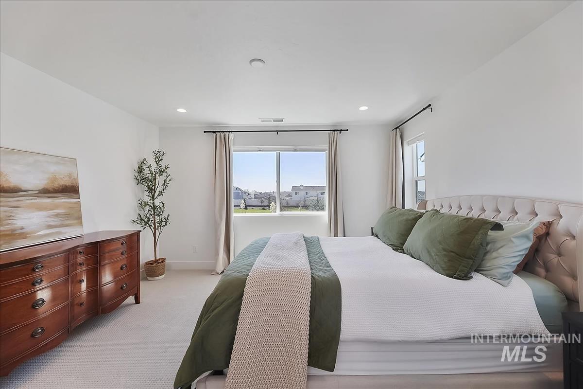 8881 W Snow Wolf Dr, Star, Idaho 83669, 3 Bedrooms, 2.5 Bathrooms, Residential For Sale, Price $550,000, 98981219