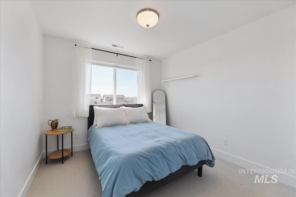 8881 W Snow Wolf Dr, Star, Idaho 83669, 3 Bedrooms, 2.5 Bathrooms, Residential For Sale, Price $550,000, 98981219